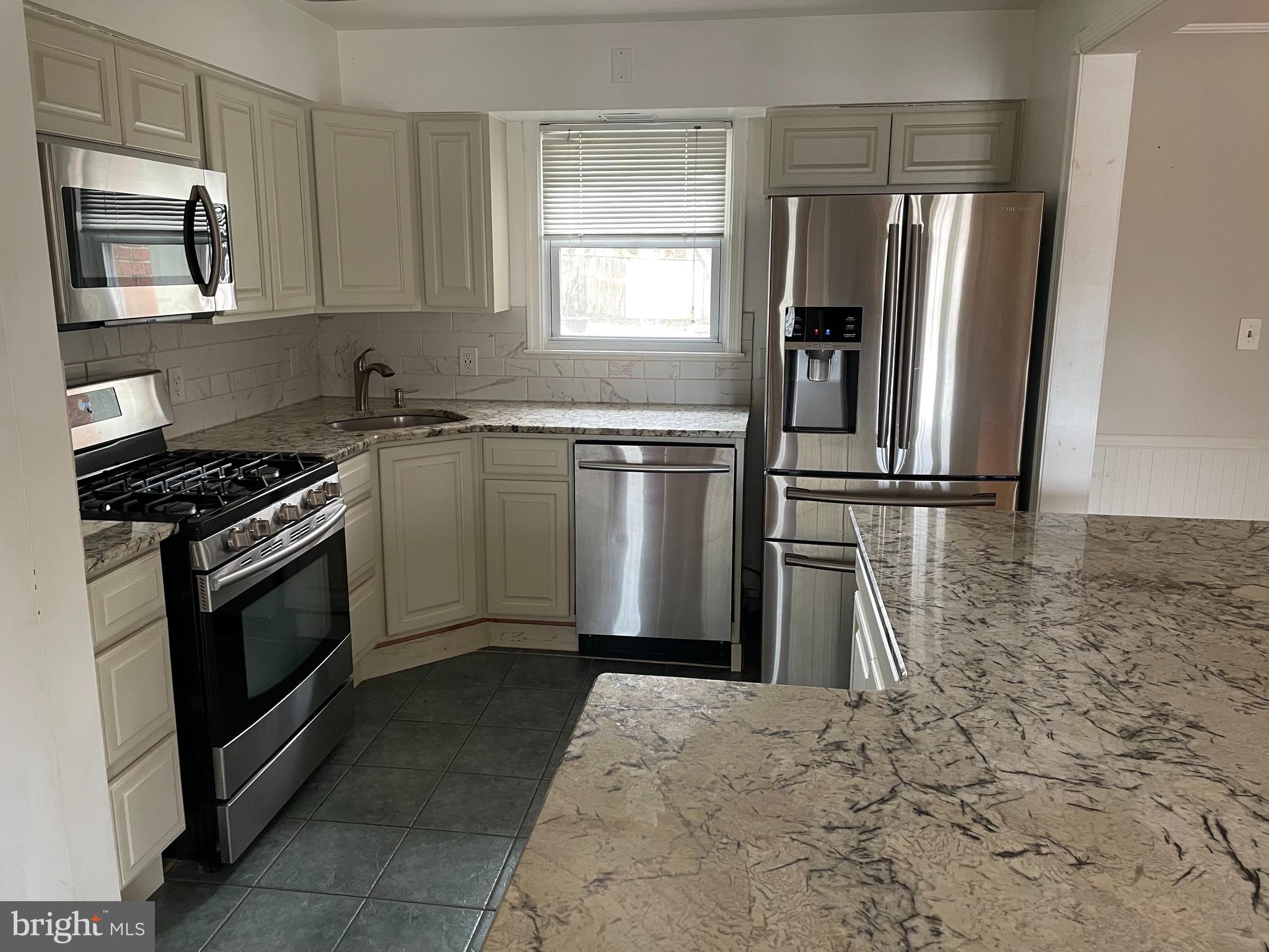 LINTHICUM HEIGHTS - Residential