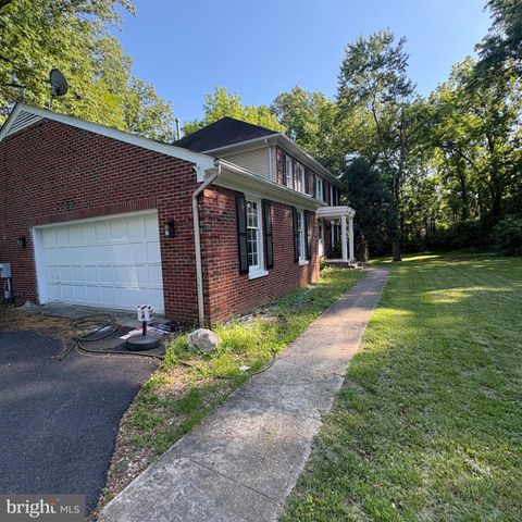 Tiny photo for 3502 Holly Road, ANNANDALE, VA 22003 (MLS # VAFX2313180)