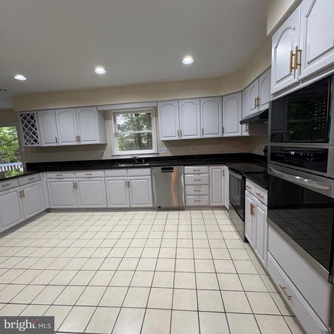 Tiny photo for 3502 Holly Road, ANNANDALE, VA 22003 (MLS # VAFX2313180)