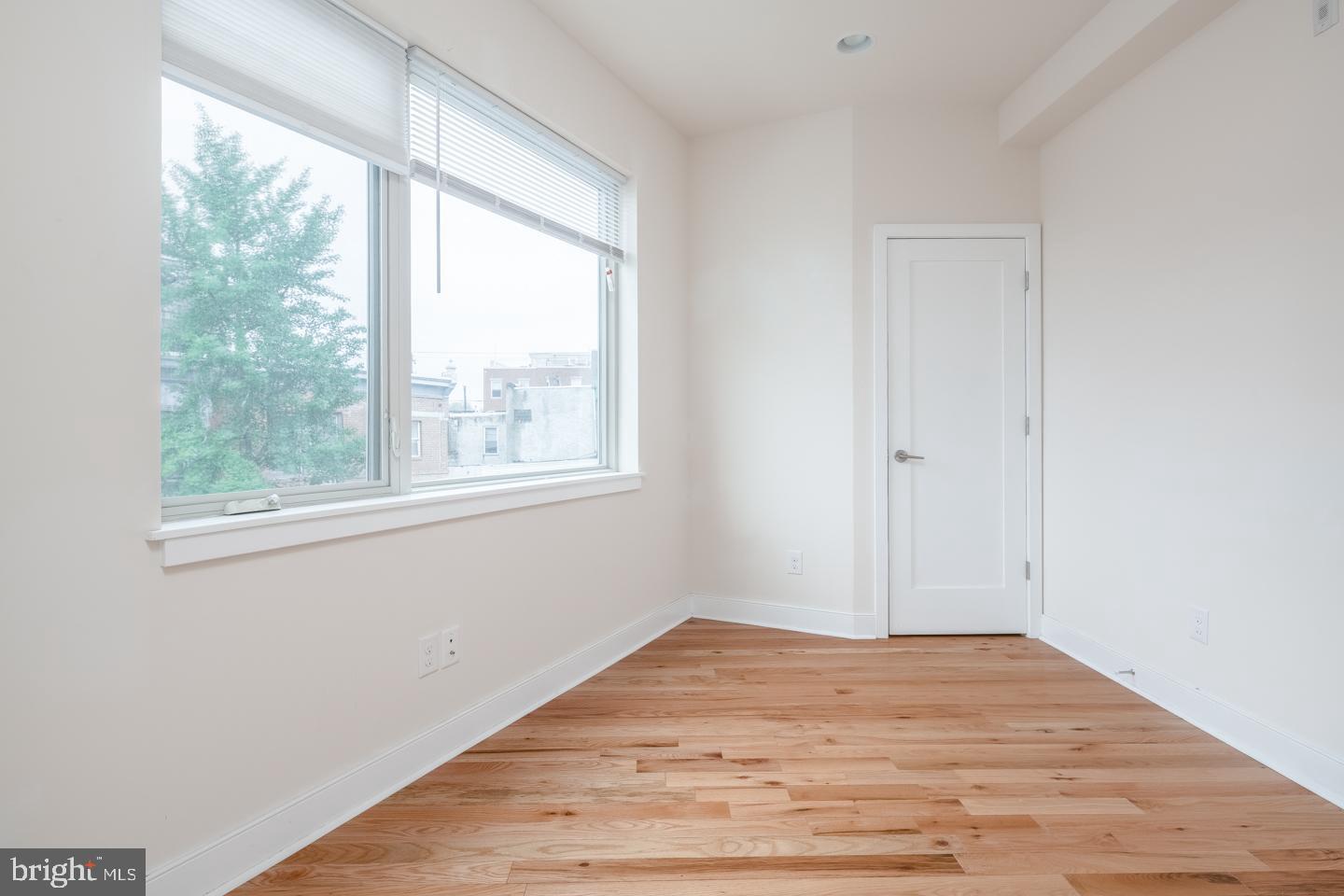 POINT BREEZE - Residential Lease