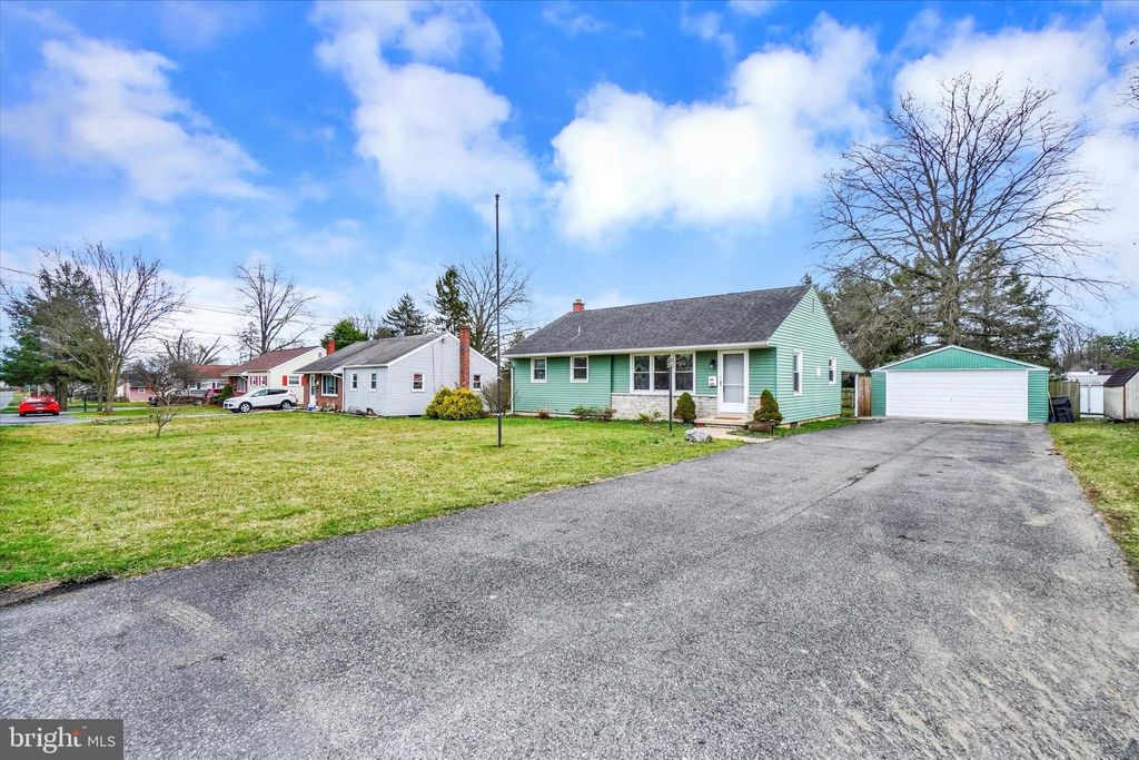 Photo of 410 Birchland Avenue, Mount Joy, PA 17552 (MLS # PALA2046056)