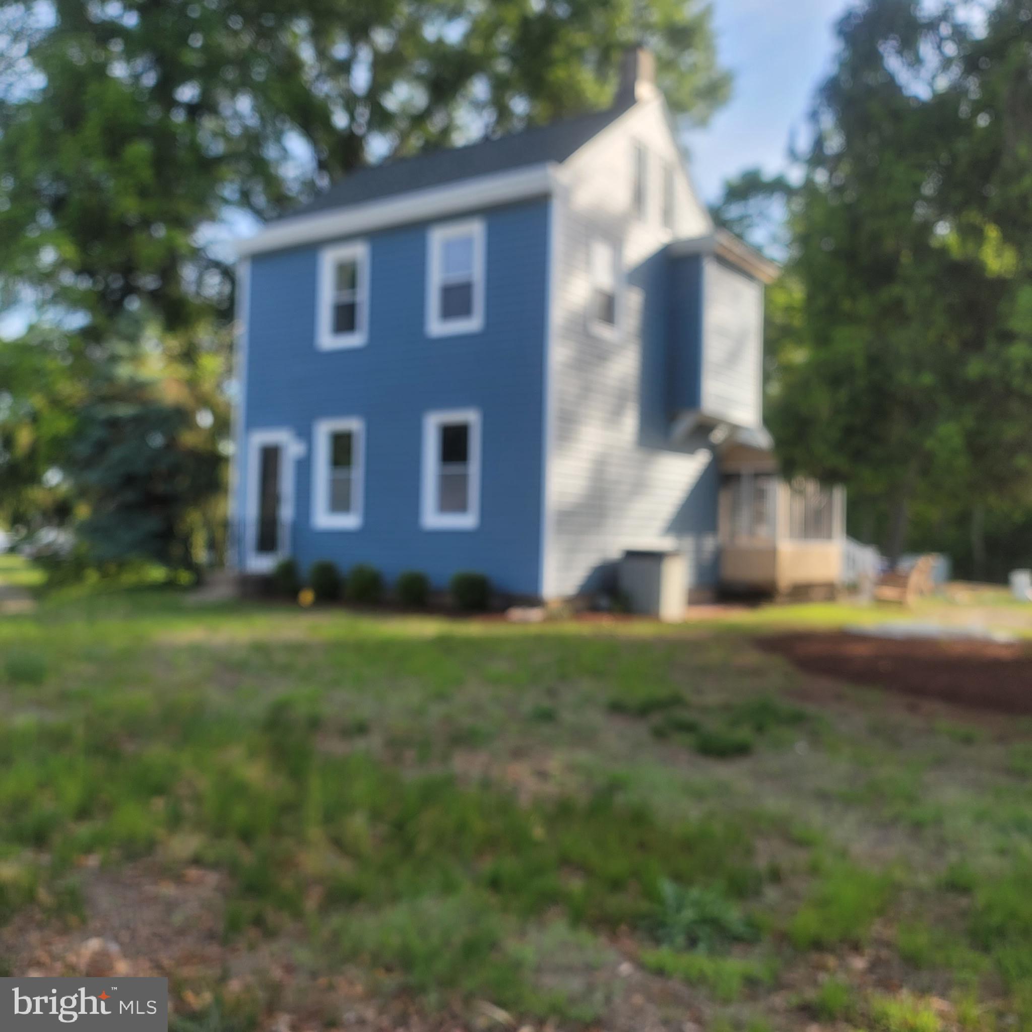 496 DELAWARE AVENUE