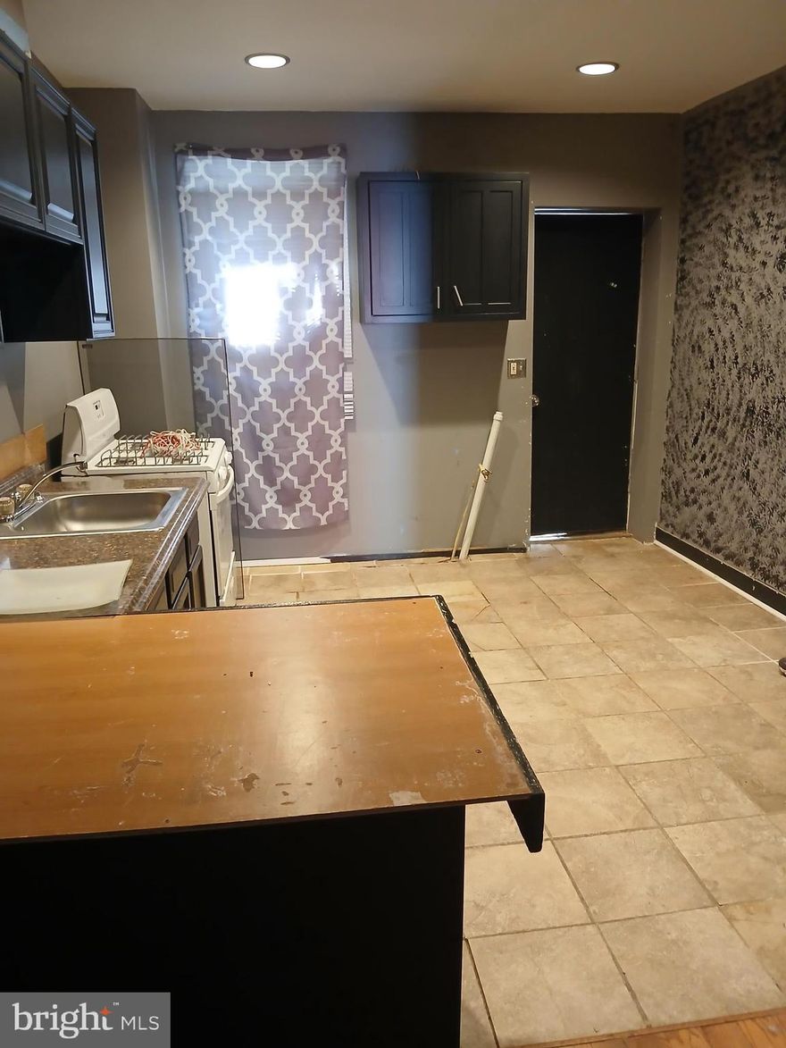 Investors Delight!!!!  Looking for a Great Deal! Look no further.  Nice!  3-bedroom 1 full Bathroom row home.   Located in East Broadway Subdivision.
Several major development projects are under way in east Baltimore communities.  This home needs some upgrades.  Turn it into luxury living at an affordable price.  Roof was replaced in 2022. Ductwork for central 
 air has been installed.   Furnace was replaced in 2022.  Basement has been waterproof. Plumbing has been upgraded... This home is sold strictly As-Is.  Inspections are for informational purposes only.   Schedule your showing online.