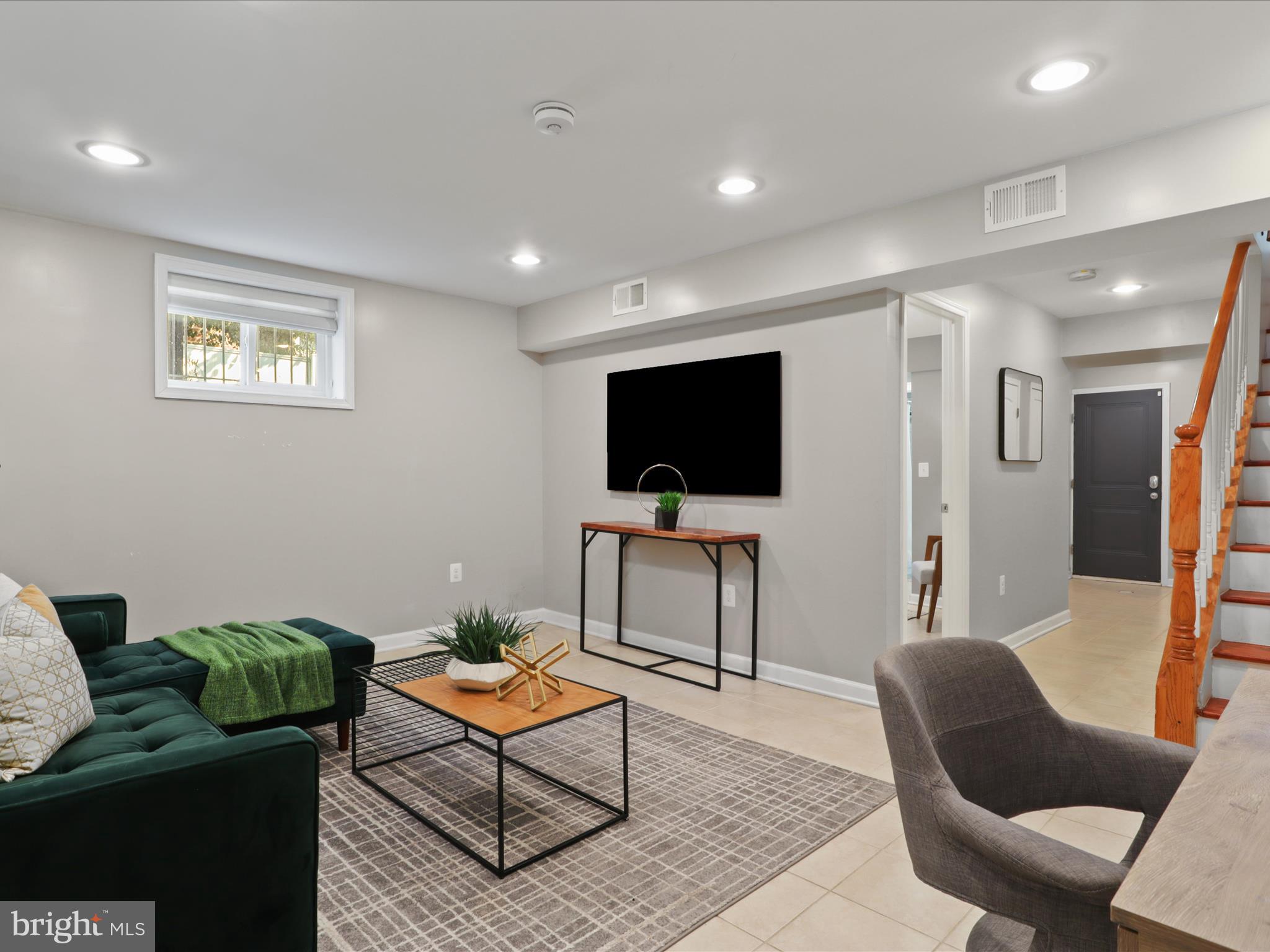 CONGRESS HEIGHTS - Residential