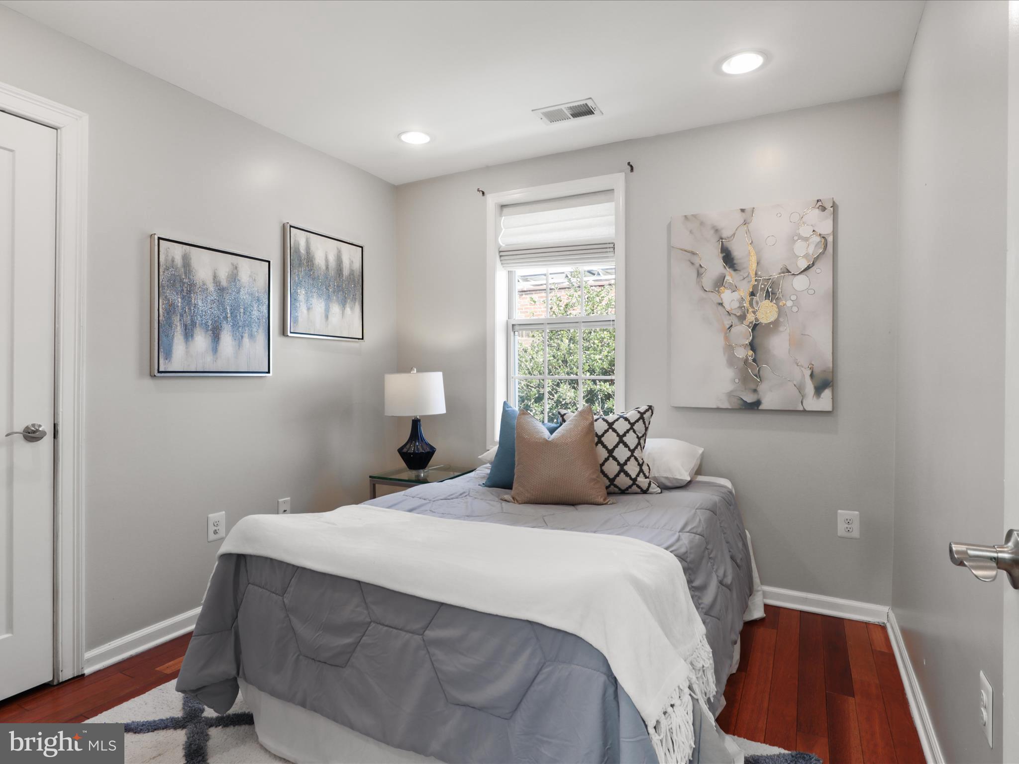 CONGRESS HEIGHTS - Residential