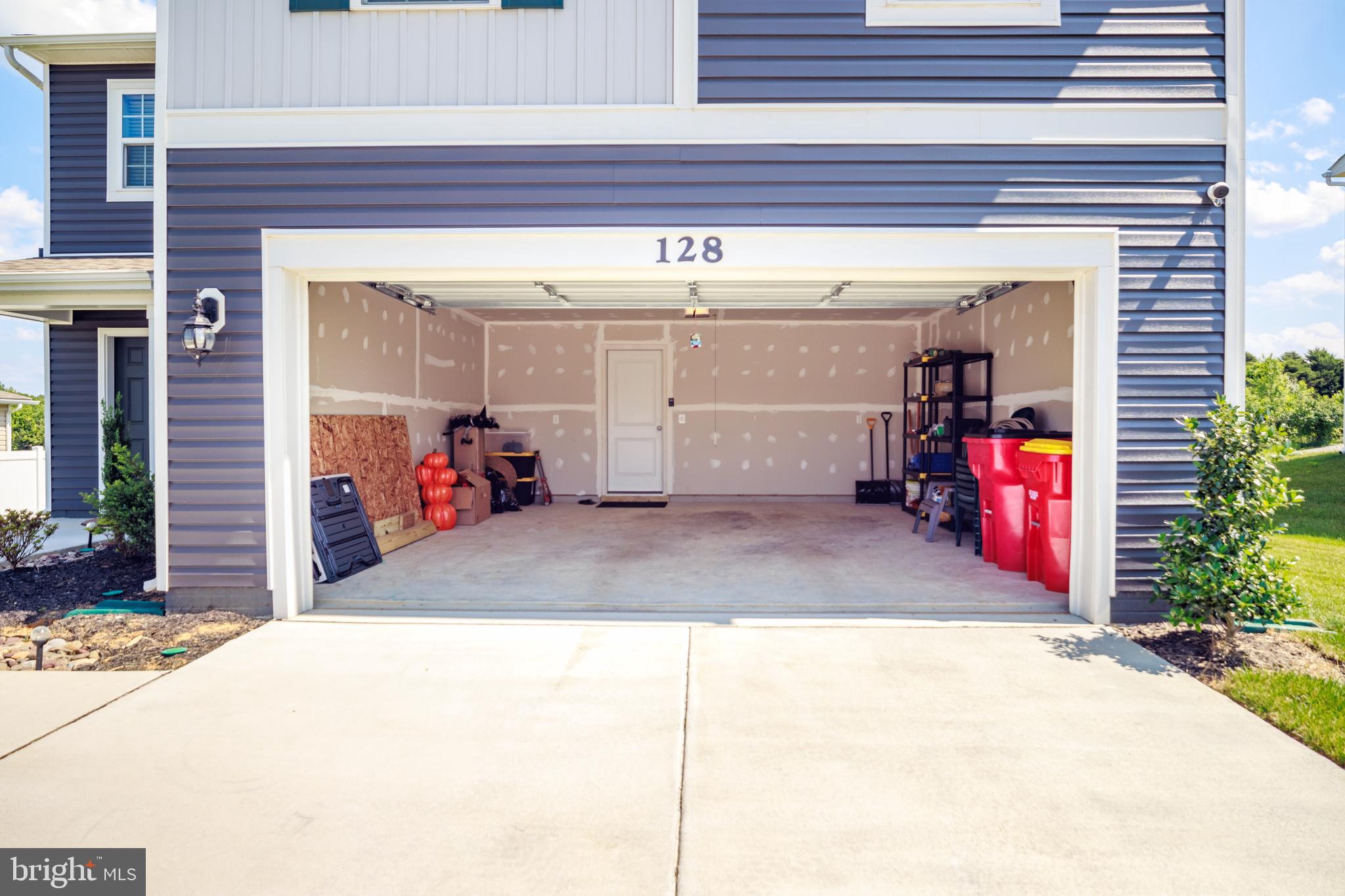 MAGNOLIA SPRINGS - Residential