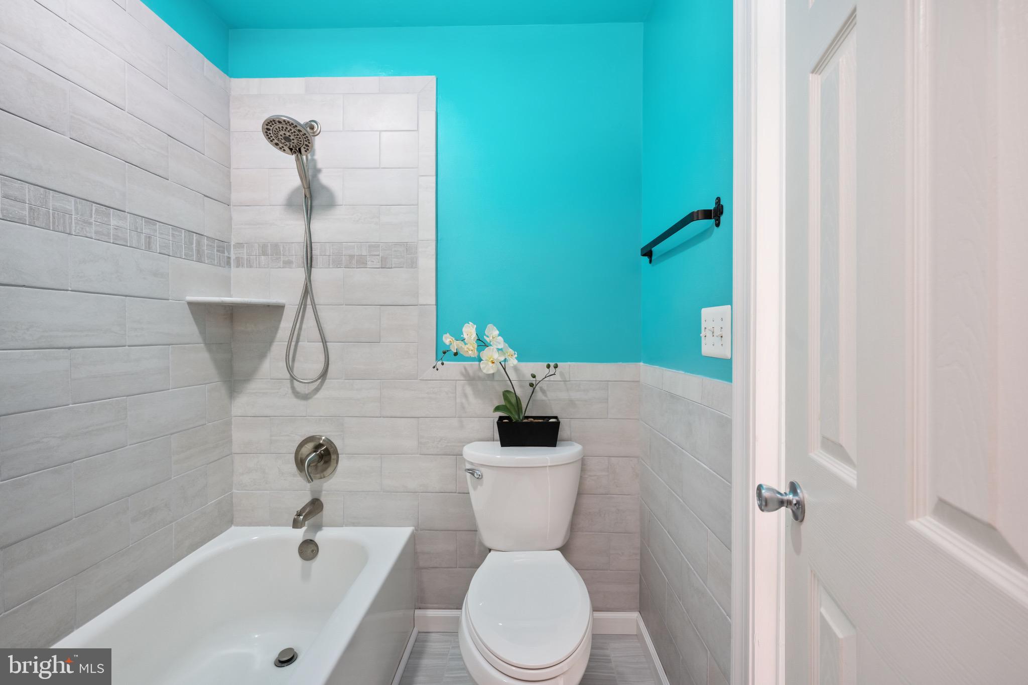 AUSTIN RIDGE - Residential