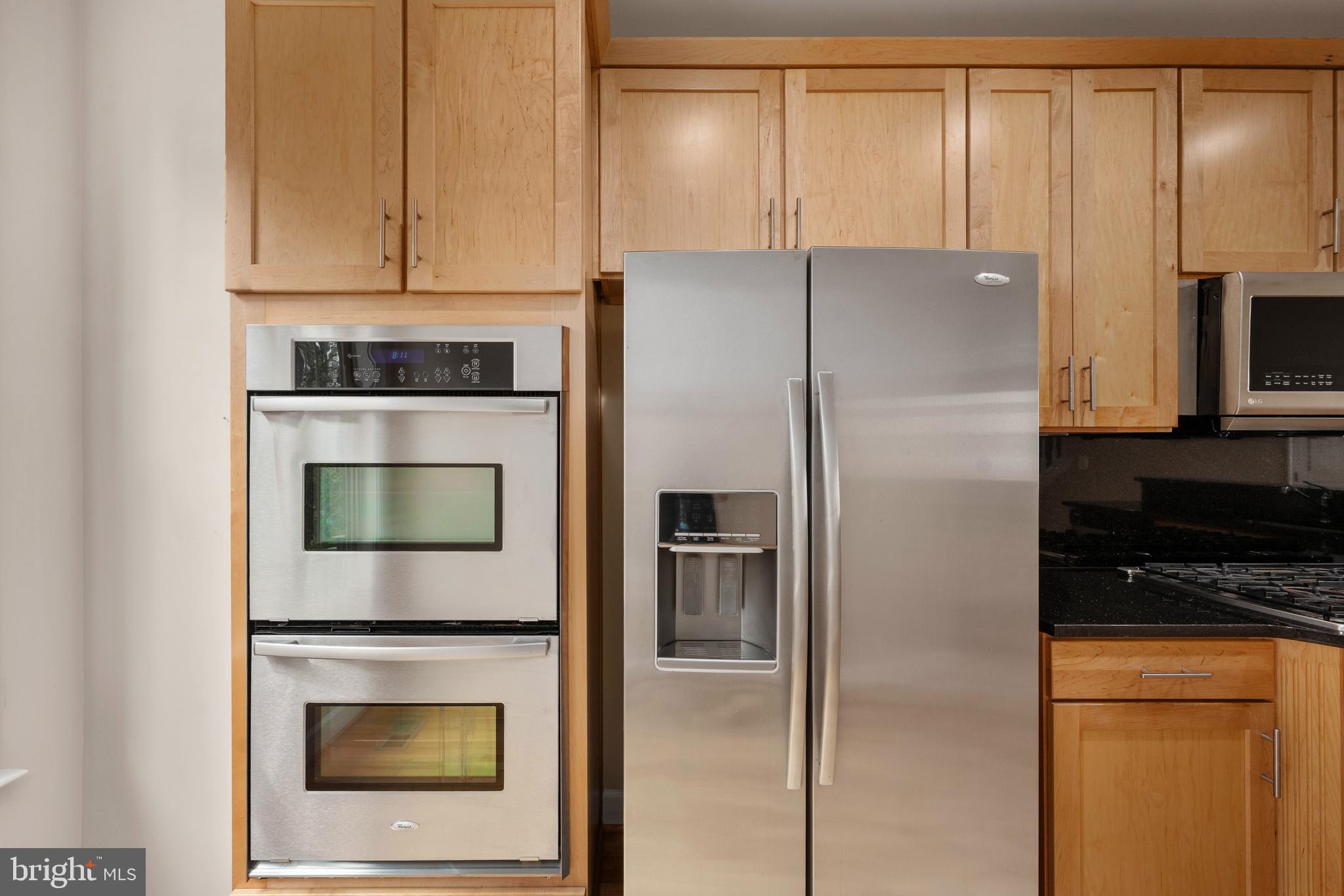 SHIRLINGTON CREST - Residential