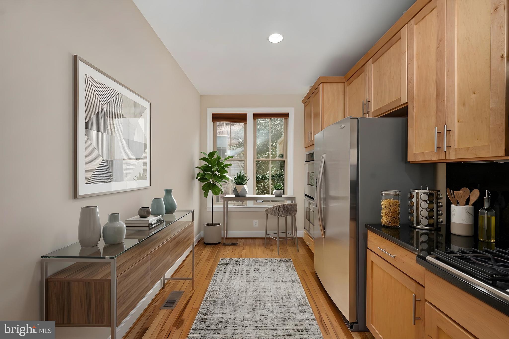 SHIRLINGTON CREST - Residential