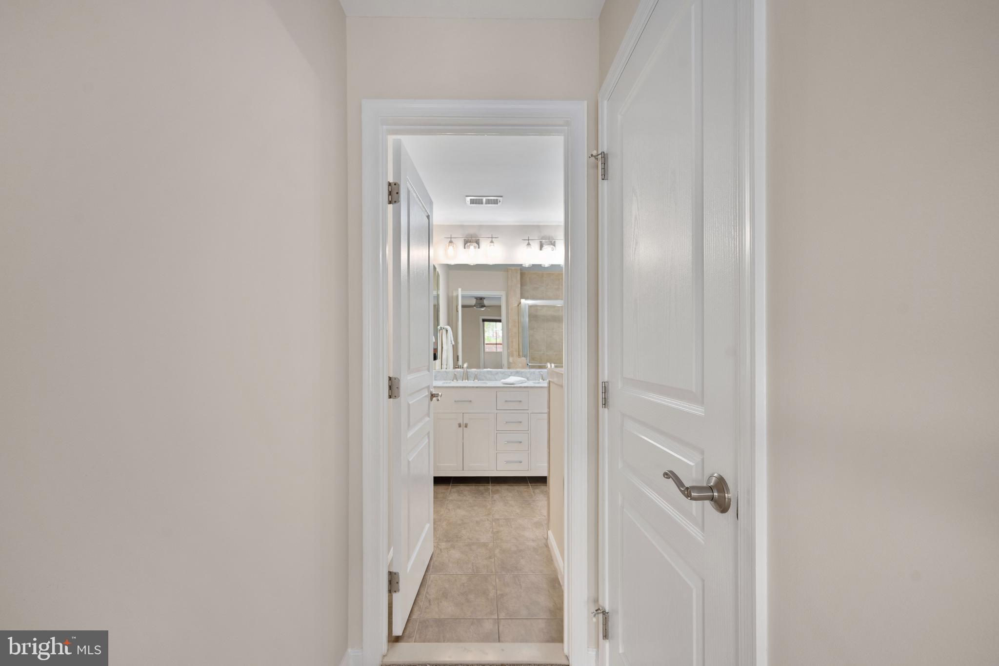 SHIRLINGTON CREST - Residential