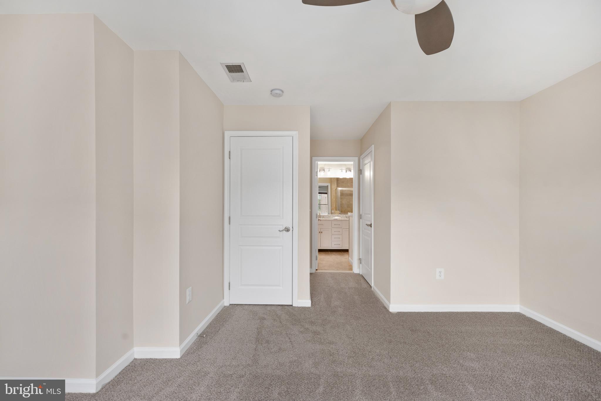 SHIRLINGTON CREST - Residential