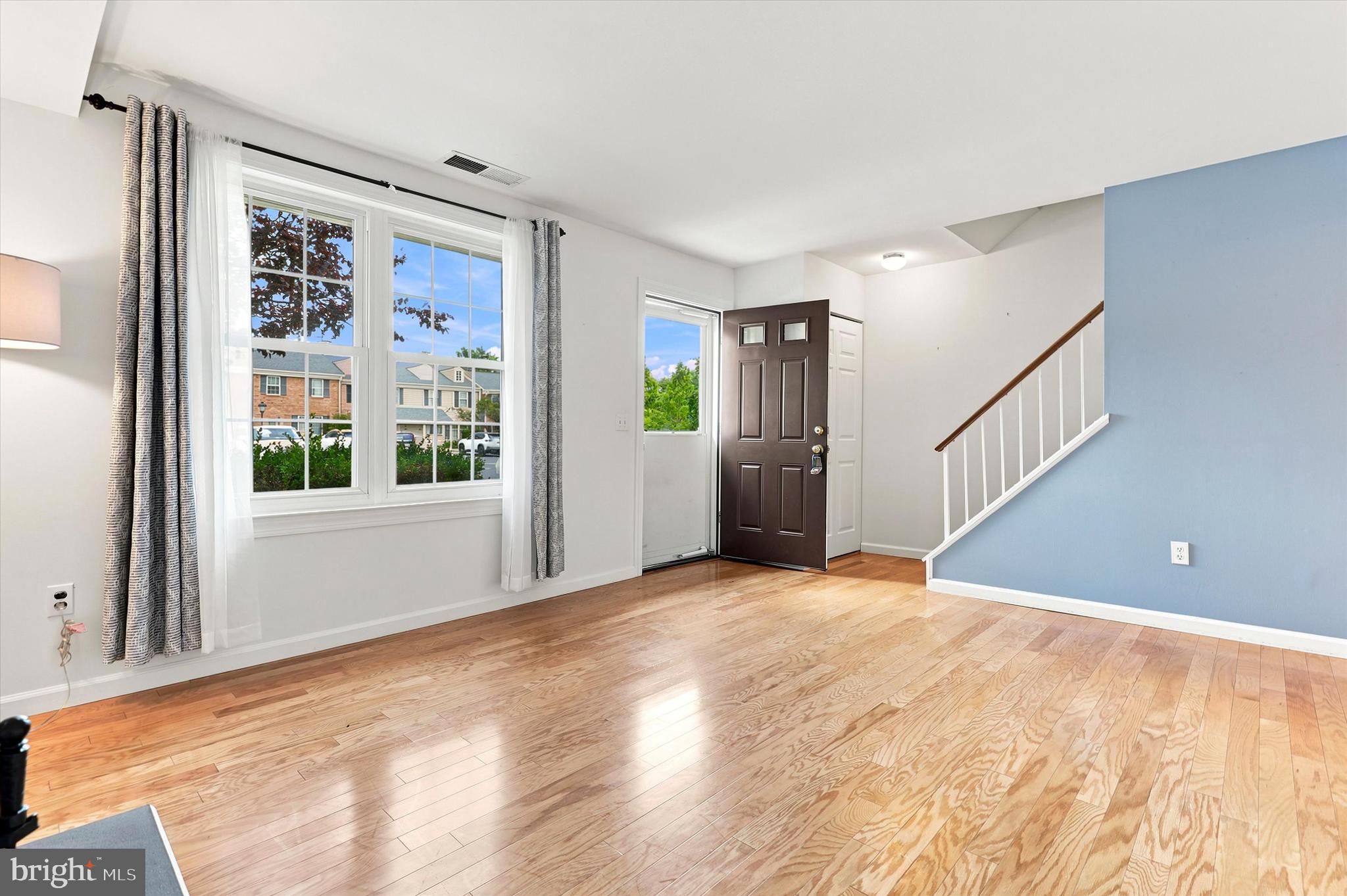 402 CENTENNIAL COURT