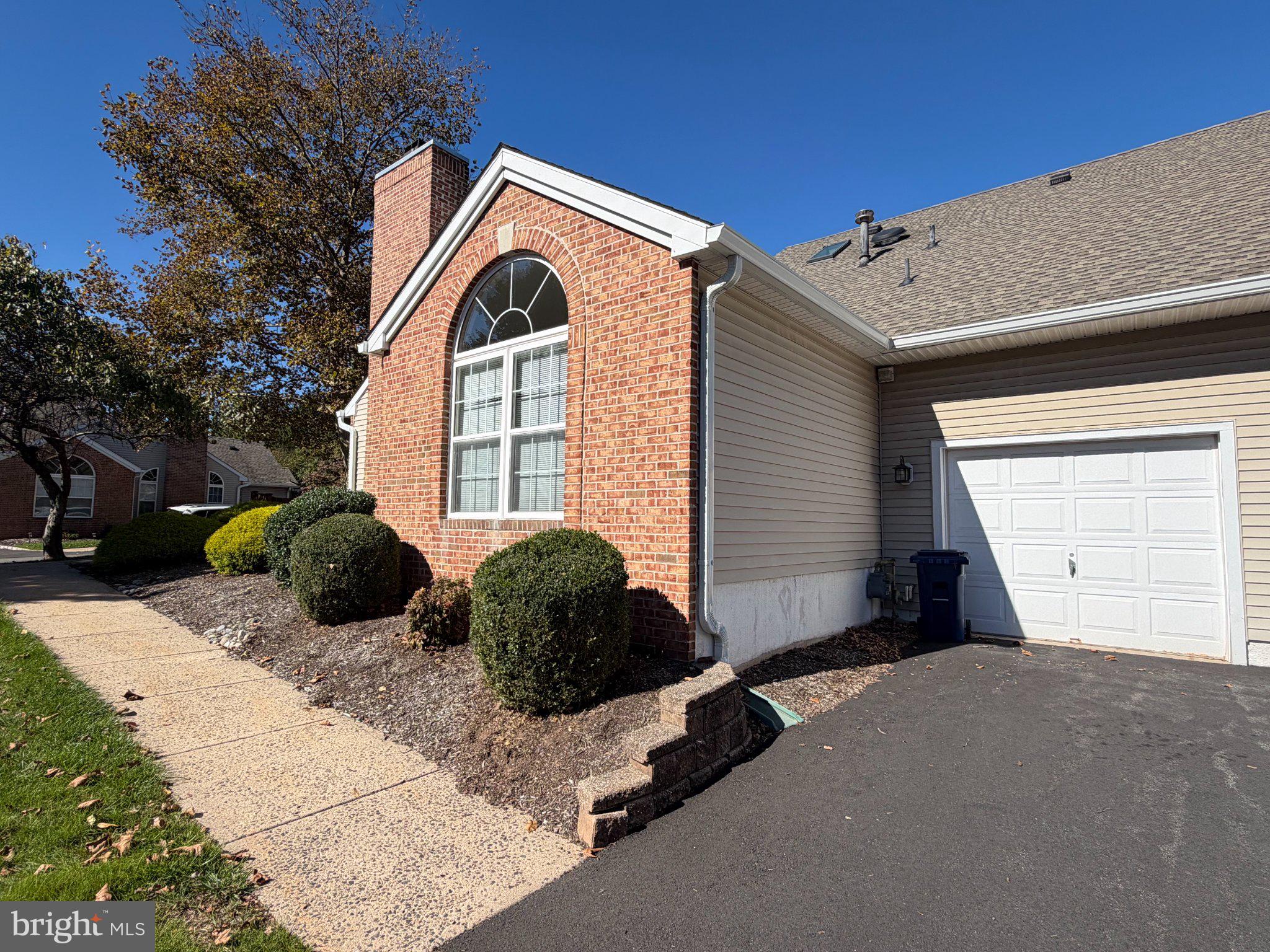 132 WOOLSEY COURT