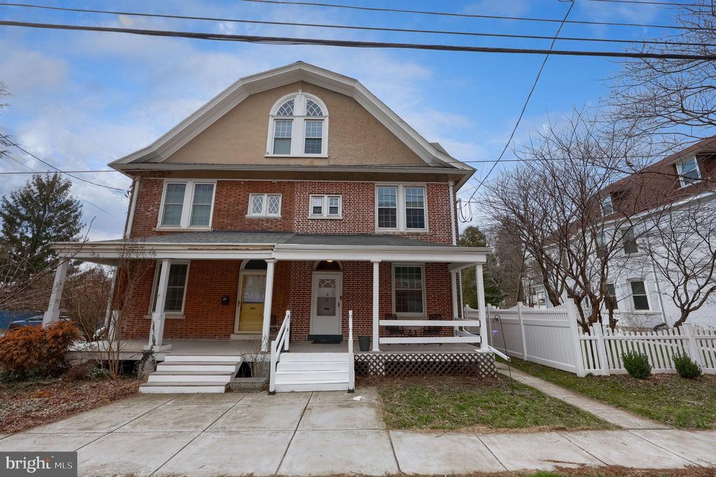 Photo of 26 Race Avenue, LANCASTER, PA 17603 (MLS # PALA2081070)