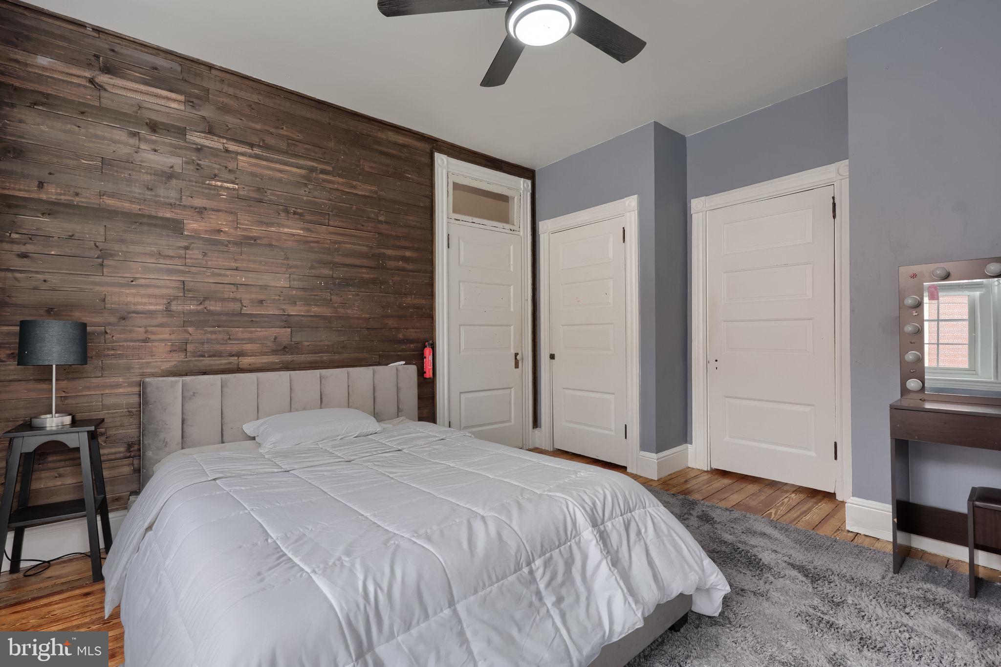 SCHOOL LANE HILLS - Residential