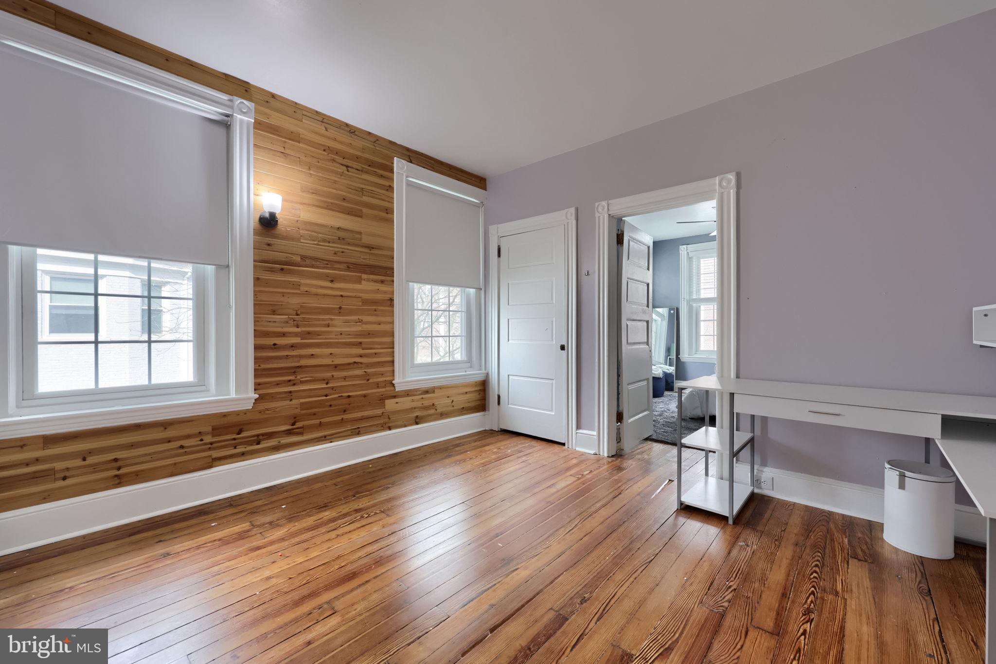 SCHOOL LANE HILLS - Residential