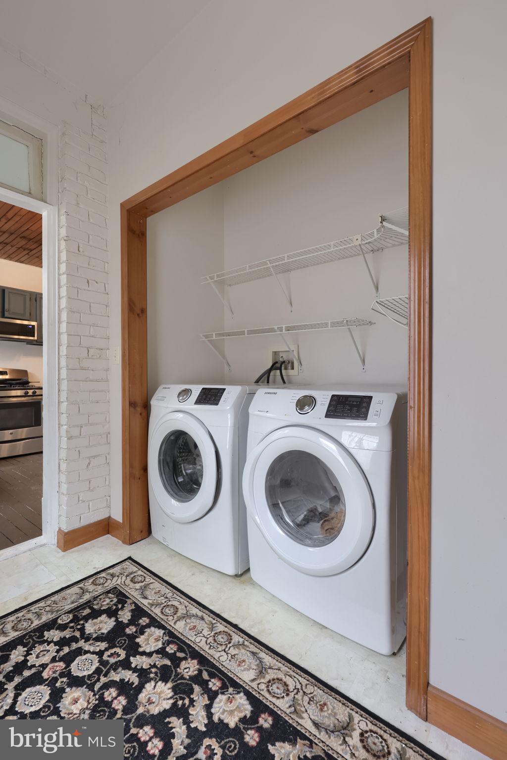 SCHOOL LANE HILLS - Residential