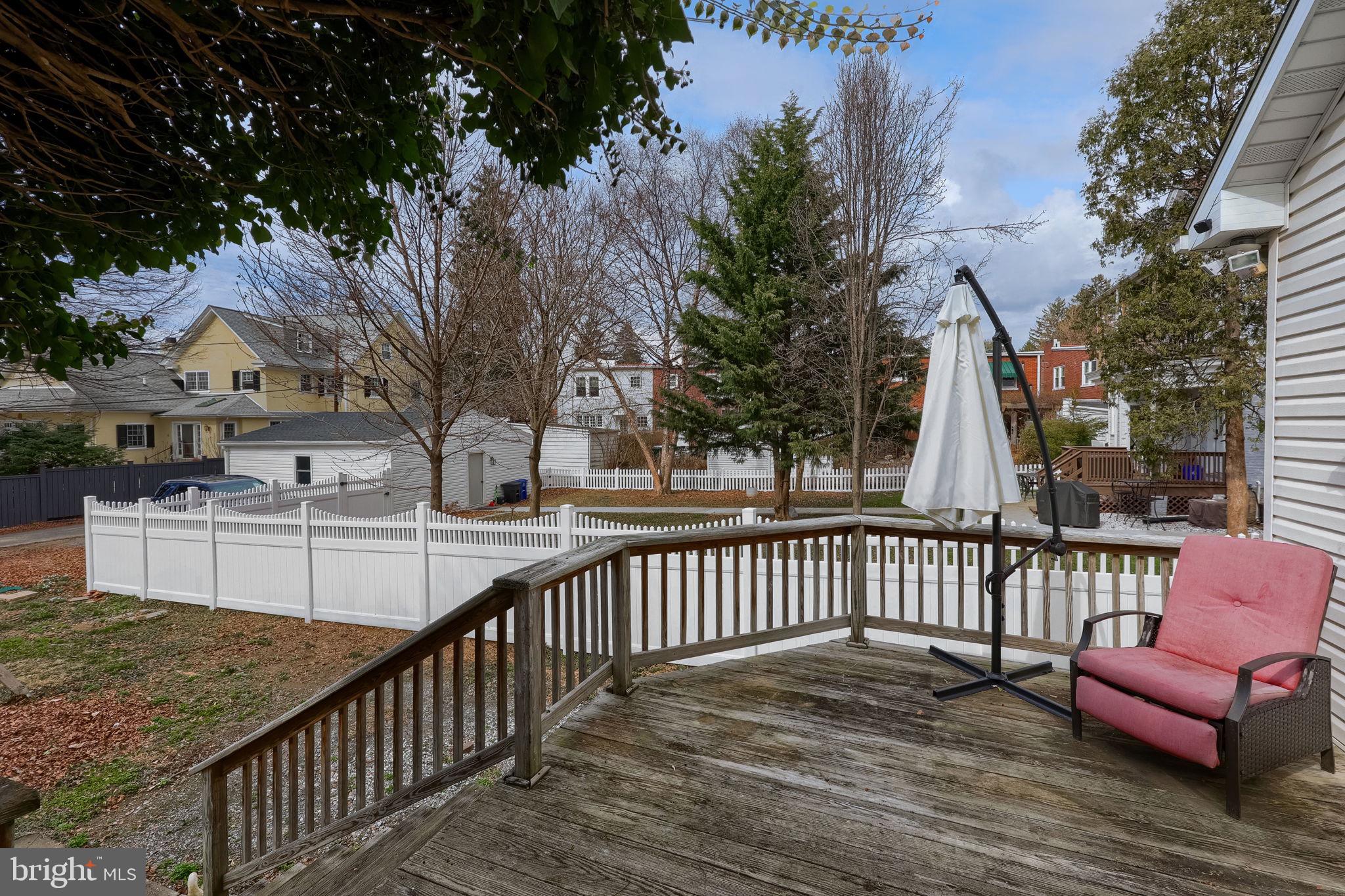 SCHOOL LANE HILLS - Residential