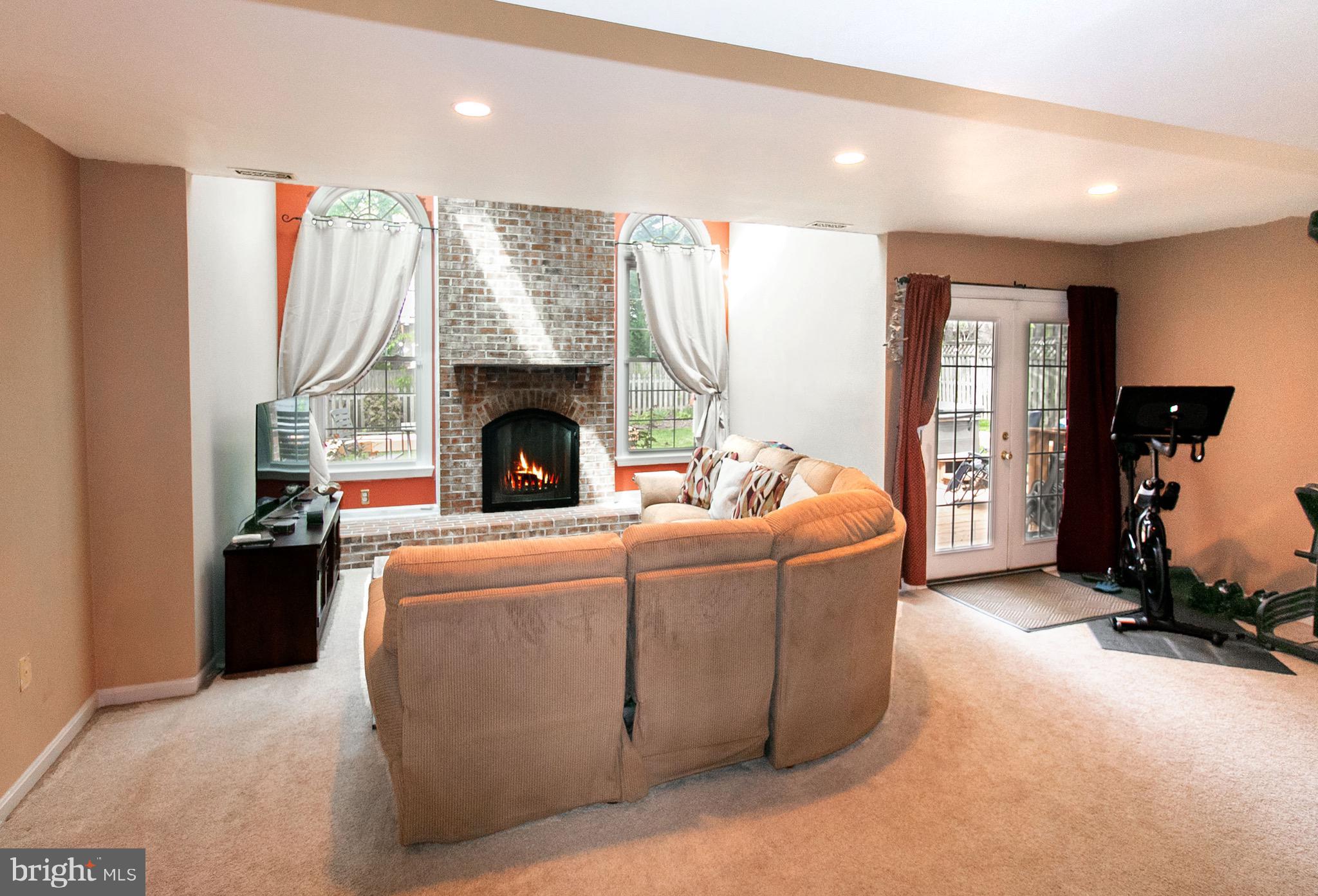 POPLAR TREE ESTATES - Residential