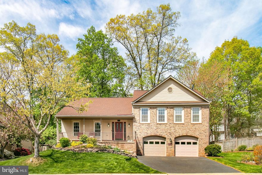 WELCOME TO THE HIGHLY DESIRED POPLAR TREE ESTATES COMMUNITY!  WHEN YOU WALK INTO THIS LOVELY HOME IT FEATURES AN  OPEN  LIVING ROOM WITH LOTS OF NATURAL LIGHT BEAMING FROM ONE ROOM TO THE NEXT.  TOTAL SQ FT 2,682.

THE UPPER-LEVEL FEATURES: 3 BEDROOMS WITH 2 FULLY RENOVATED BATHROOMS, FORMAL DINING AREA,  RENOVATED KITCHEN WITH STAINLESS STEEL APPLIANCES LESS THAN 5 YEARS OLD, GRANITE COUNTERS AND KITCHEN TABLE AREA WHICH OVERLOOKS THE RECREATION ROOM ON THE LOWER LEVEL.  THE WALKOUT BASEMENT FEATURES;  THE RECREATION ROOM, 2 STORY VAULTED CEILINGS, FLOOR TO CEILING GAS BRICK FIREPLACE AND SKYLIGHTS.  4TH BEDROOM WITH FULL BATH,  AND WASHER AND DRYER/STORAGE ROOM.  WALK OUT ONTO THE DECK, SIT BY THE  FIRE PIT AND OR HOT TUB AND  ENJOY THE PRIVACY IN YOUR FULLY FENCED-IN BACKYARD WHICH INCLUDES IRRIGATION SYSTEM.  

 THIS HOME HAS BEEN FILLED WITH MUCH LOVE AND NOW AWAITS YOU!! EASY ACCESS TO DULLES INTERNATIONAL AIRPORT, I-66, VA-28, US-50 AND MINUTES TO PARK AND RIDE ON STRINGFELLOW RD. SHOPPING, RESTAURANTS, TOP-RATED SCHOOLS, WALKING/JOGGING PATHS THAT CONNECT TO BIG ROCKY RUN TRAIL AND ELLANOR C. LAWRENCE PARK. NEIGHBORHOOD FEATURES  COMMUNITY POOL, SWIM TEAM, TENNIS COURTS, PLAYGROUND(S),  PLANNED SOCIAL EVENTS AND MUCH MORE. IT'S A GREAT WAY TO MEET YOUR NEIGHBORS. SCHEDULE SHOWING ONLINE WITH SHOWING TIME.