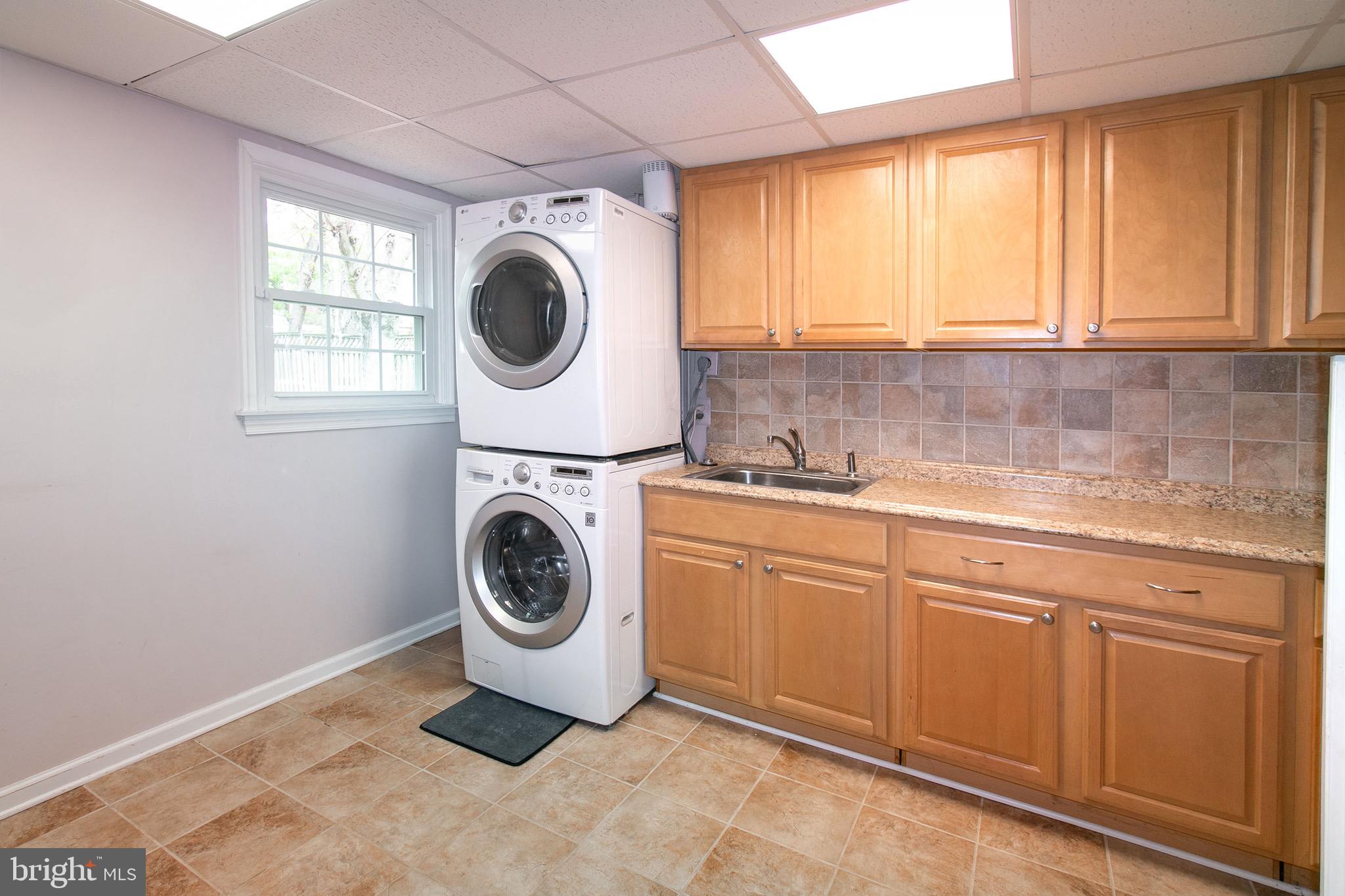 POPLAR TREE ESTATES - Residential