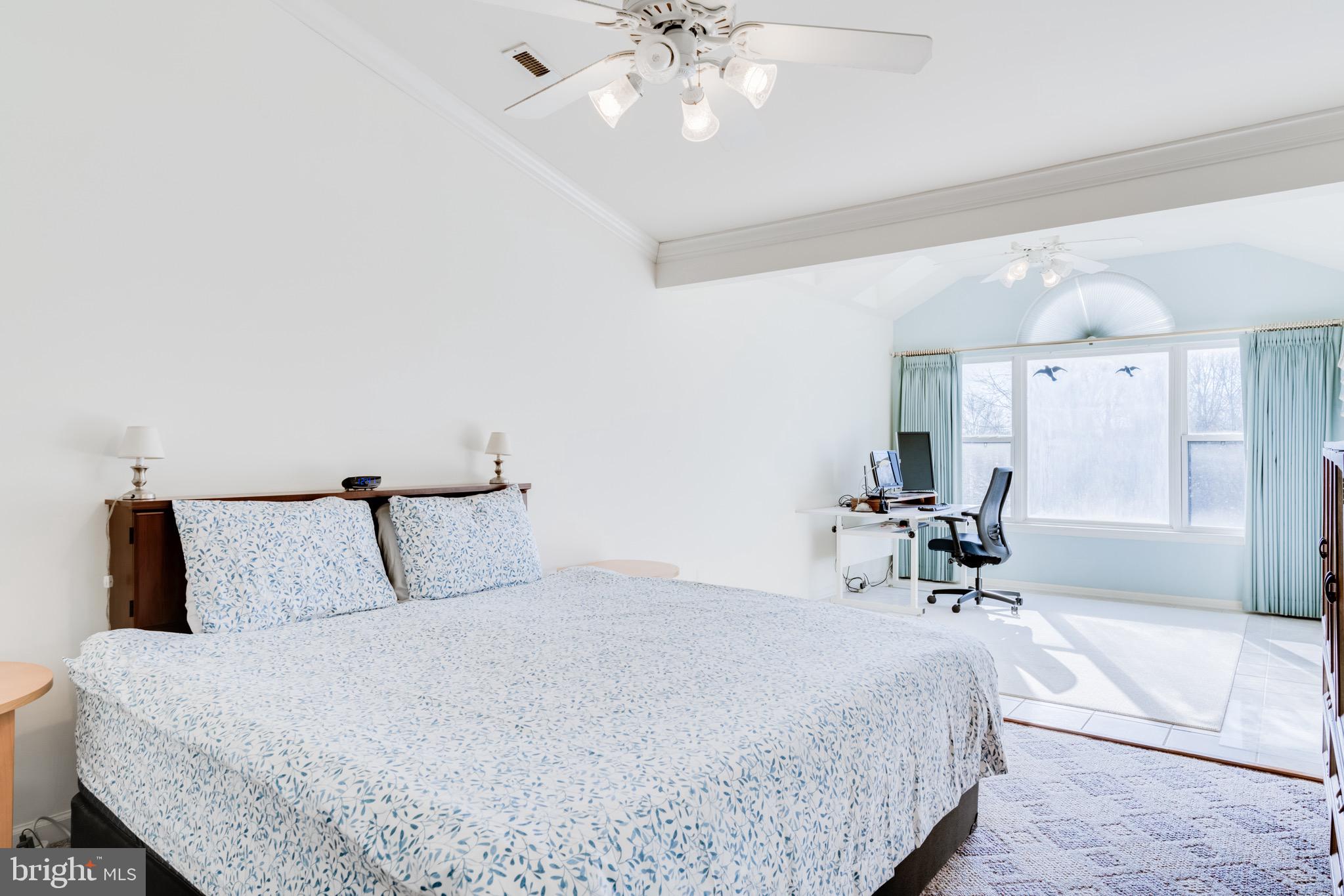 ASHBURN FARM - Residential Lease