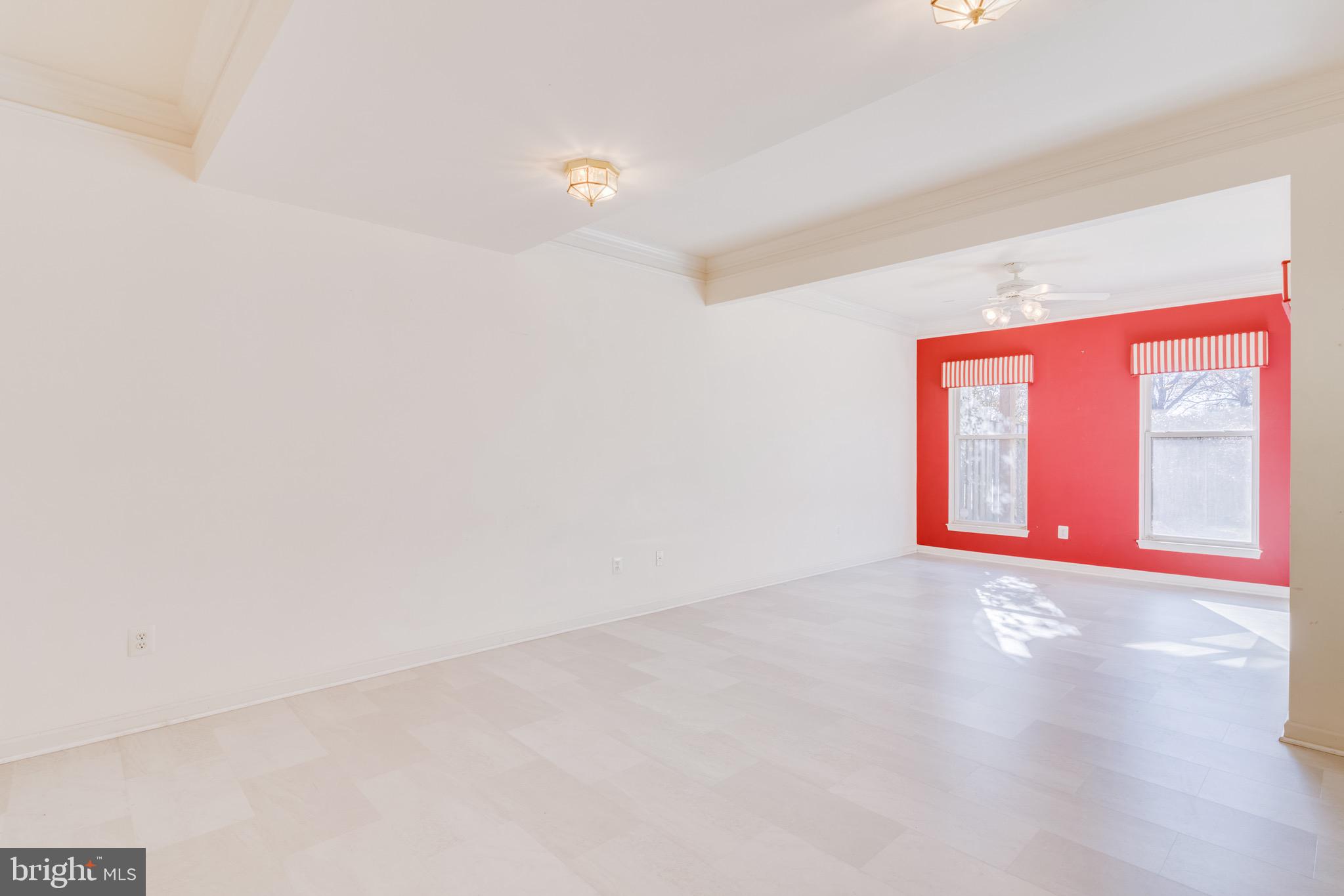 ASHBURN FARM - Residential Lease