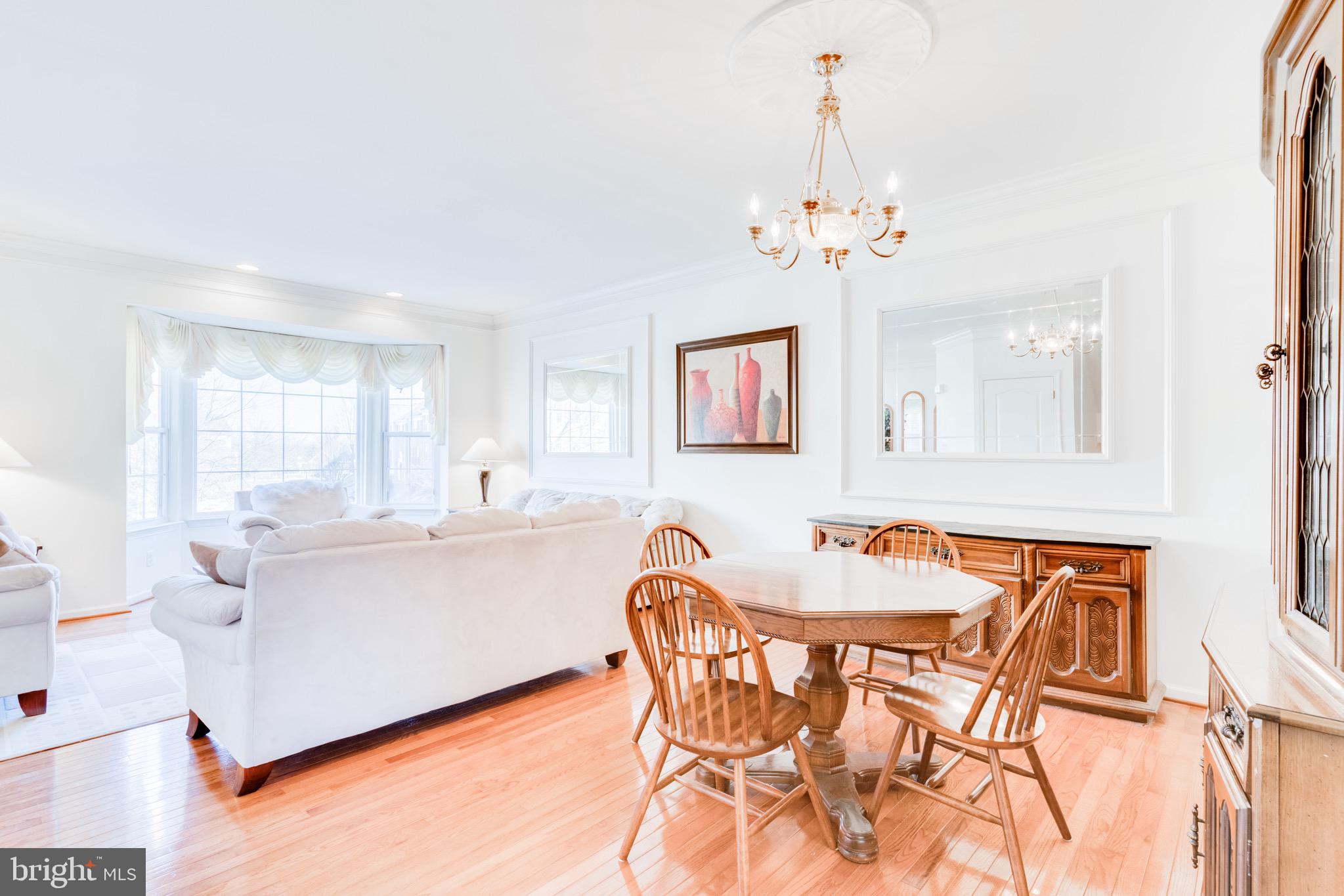 ASHBURN FARM - Residential Lease