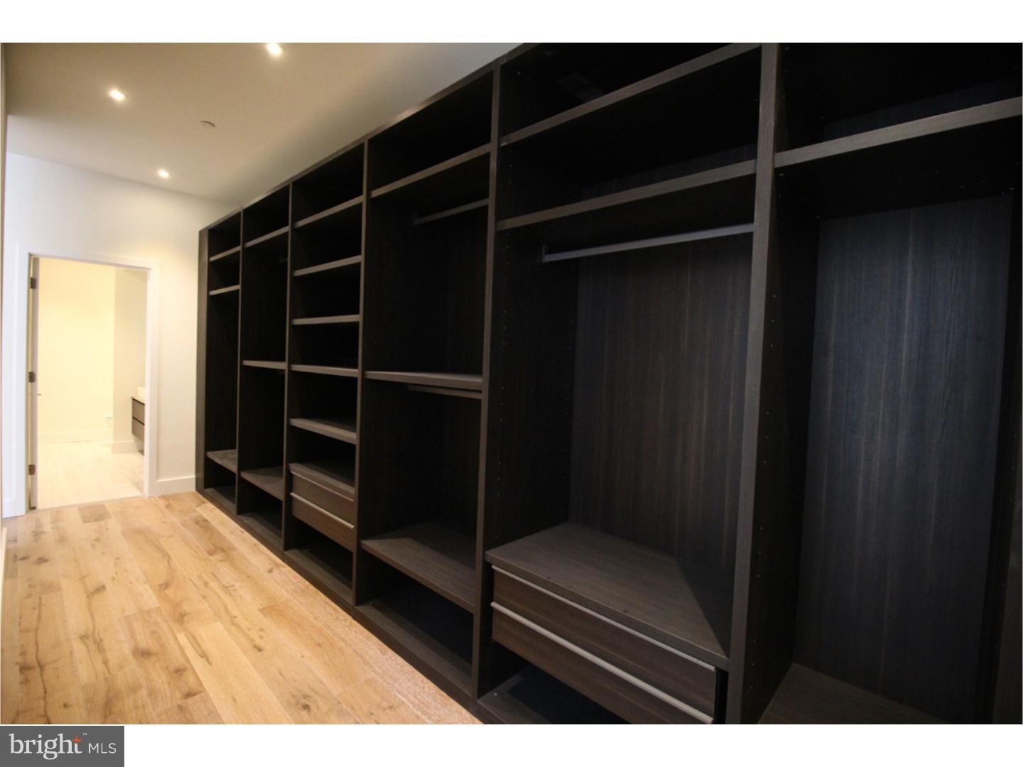CENTER CITY - Residential