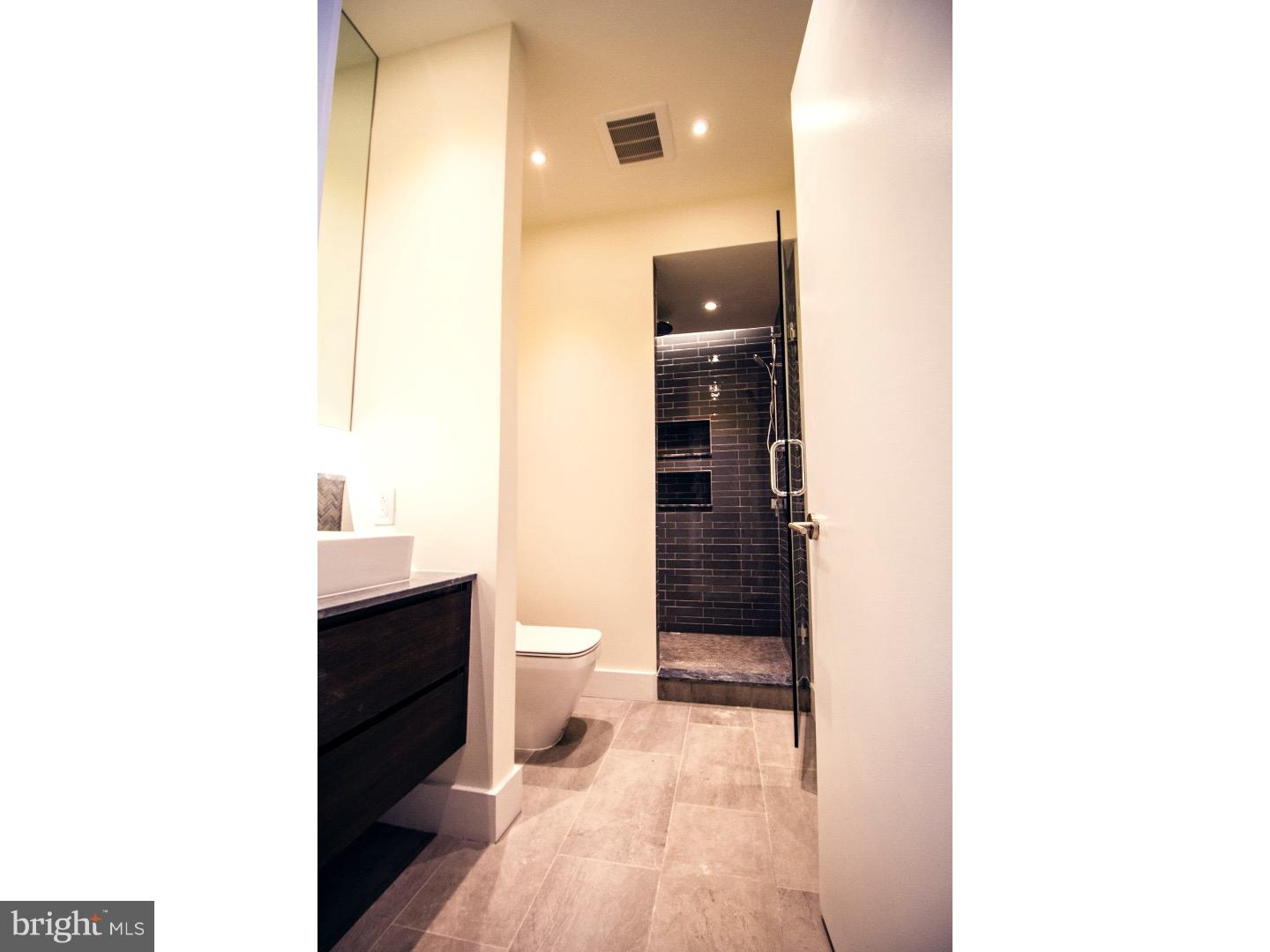 CENTER CITY - Residential