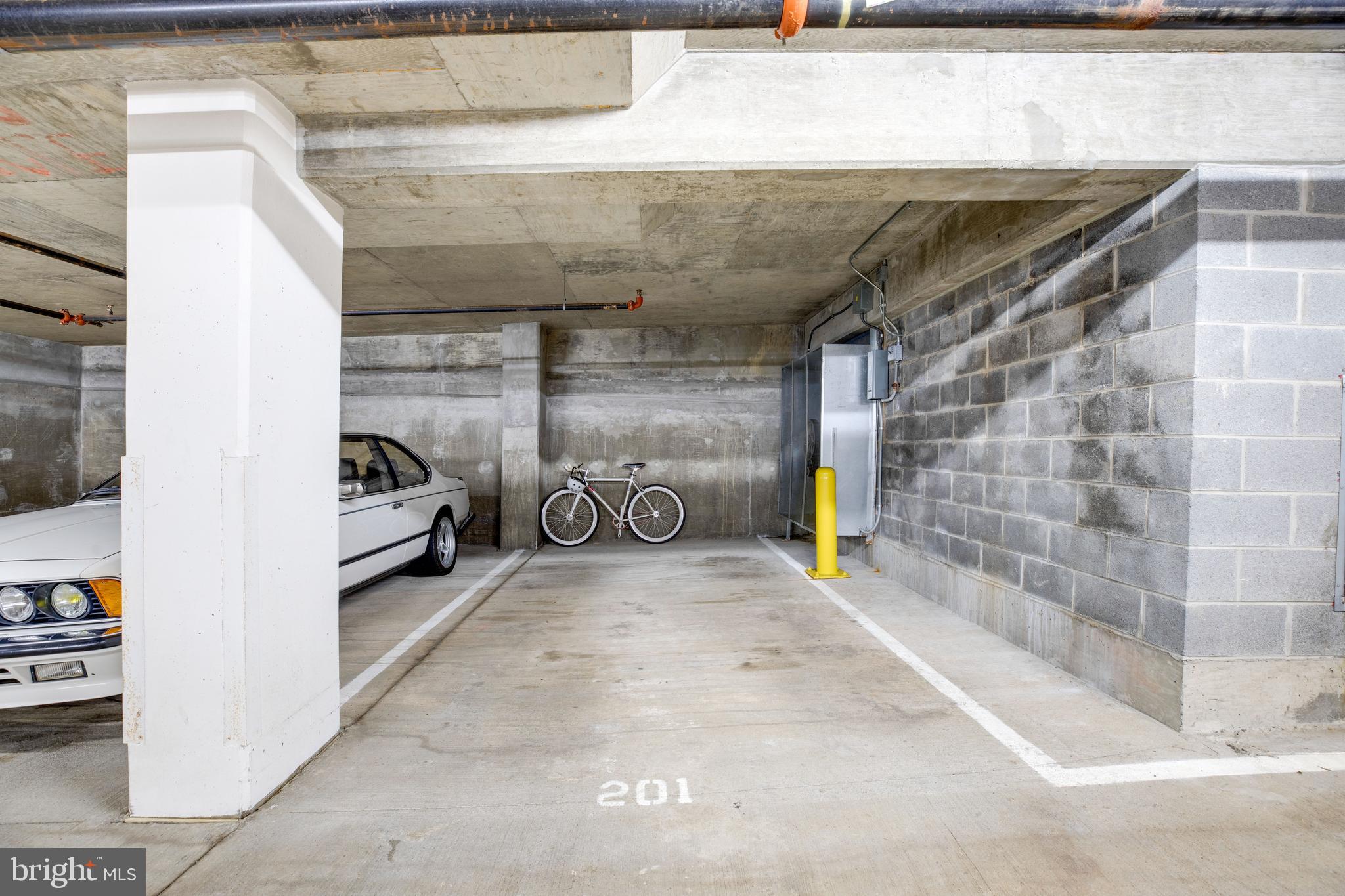 ELAN AT EAST MARKET - Residential