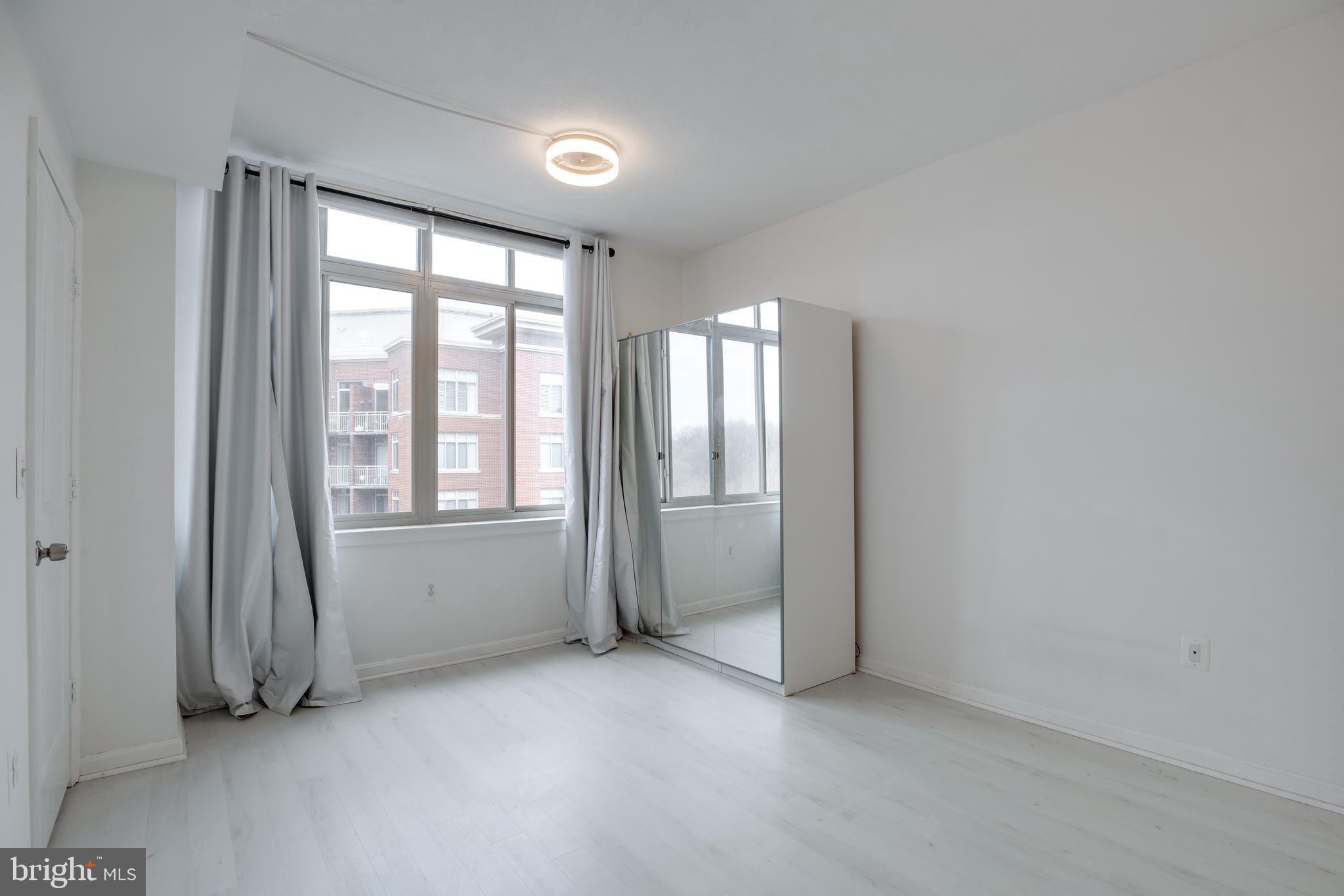 ELAN AT EAST MARKET - Residential