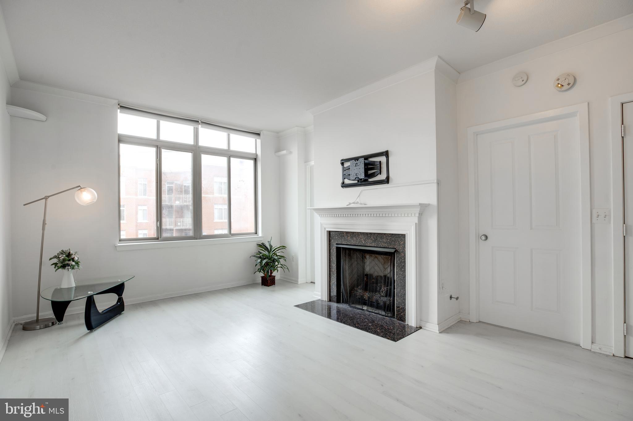 ELAN AT EAST MARKET - Residential