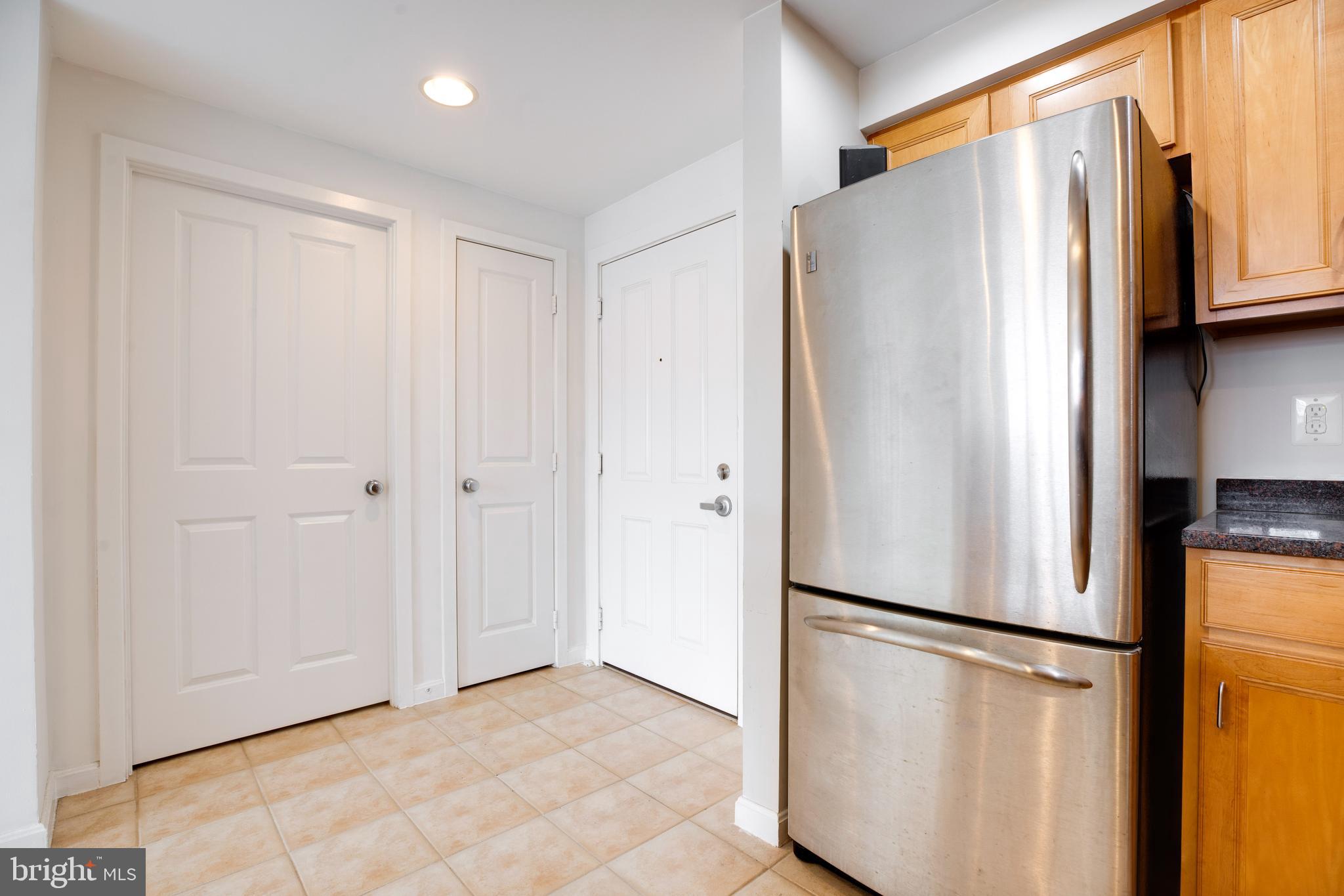 ELAN AT EAST MARKET - Residential