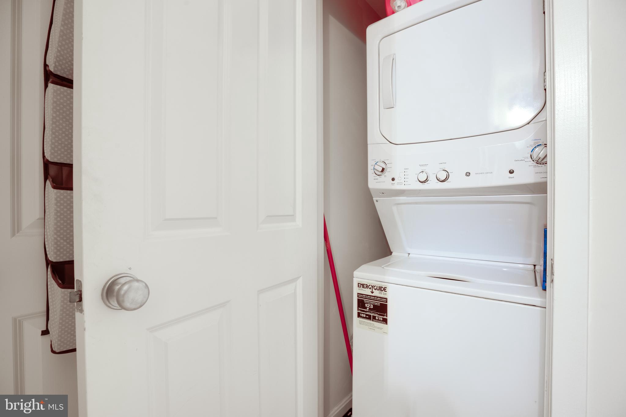 ELAN AT EAST MARKET - Residential