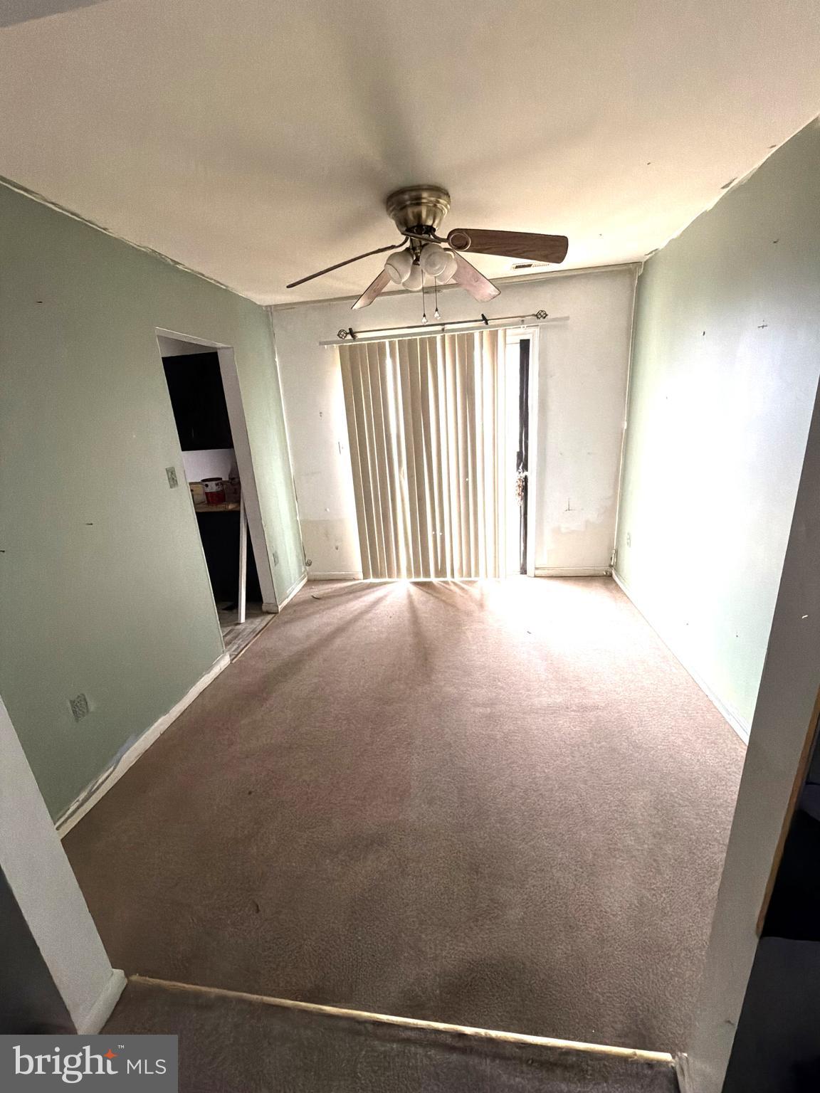 PARKWAY SQUARE PLAT ONE - Residential