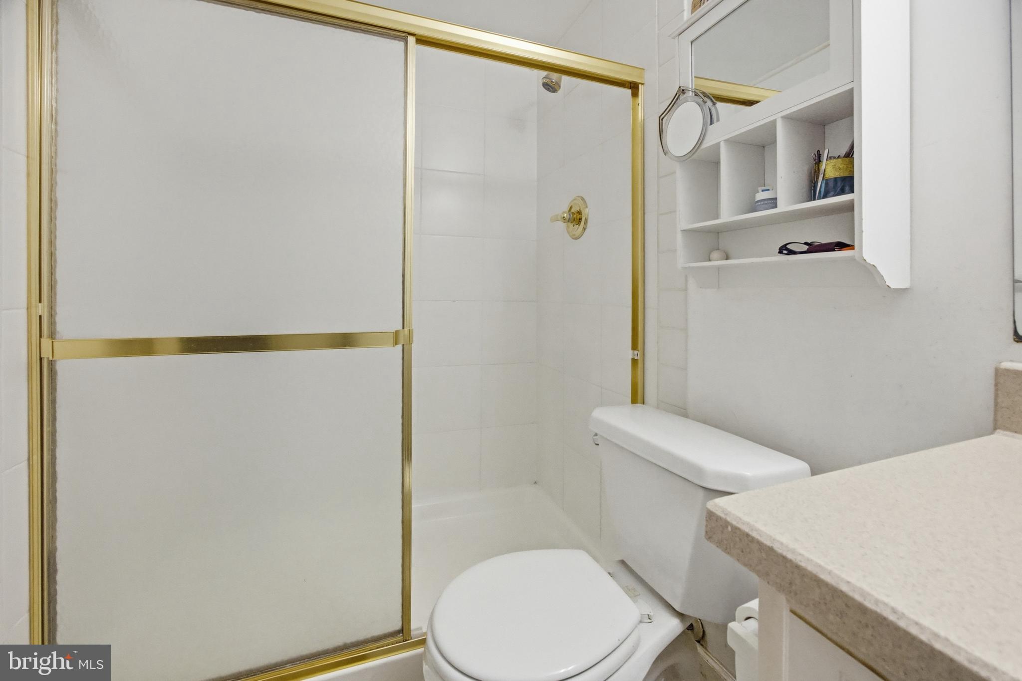 ROCKLAND RUN - Residential