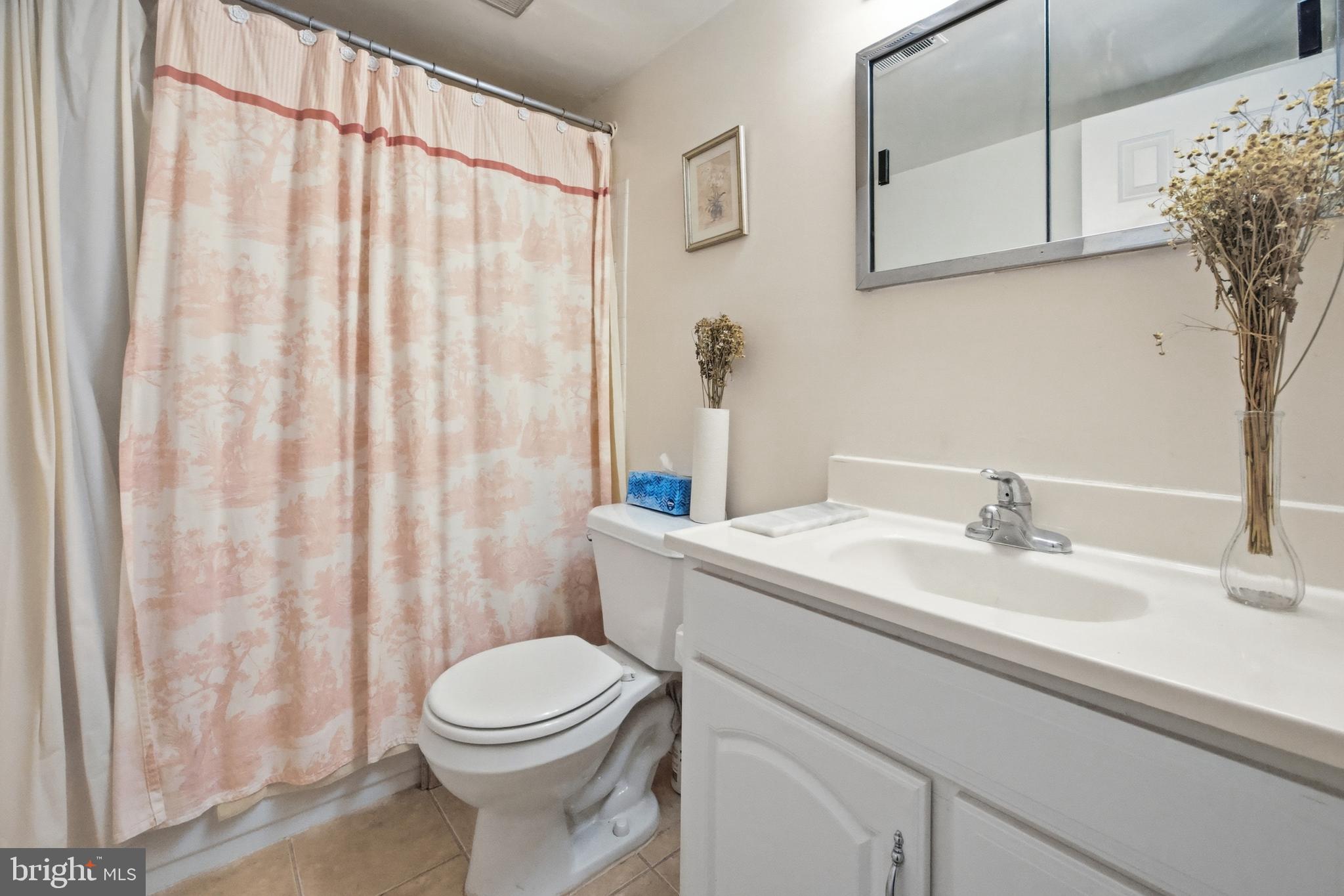 ROCKLAND RUN - Residential