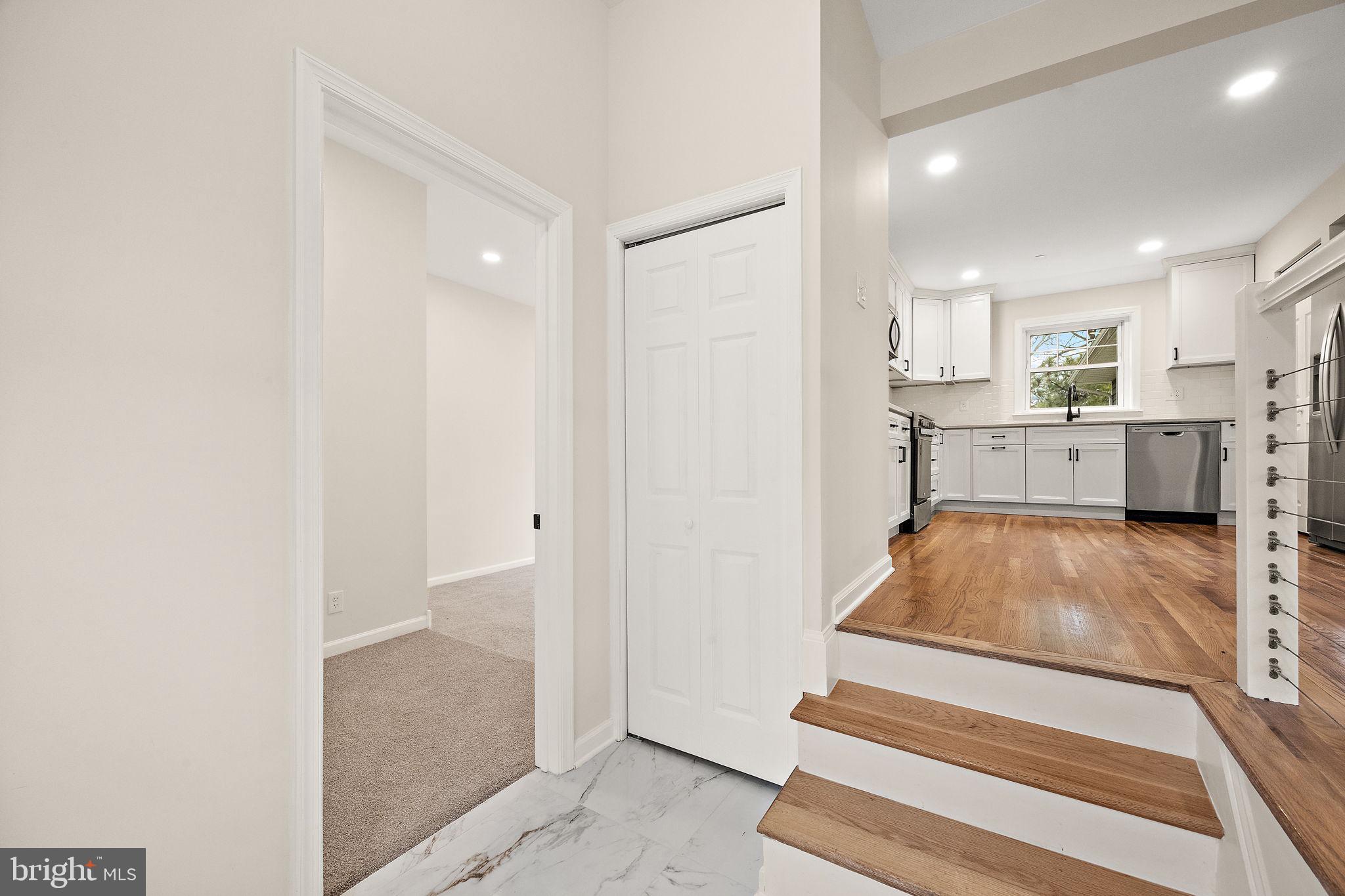 BROOKDALE HGTS - Residential