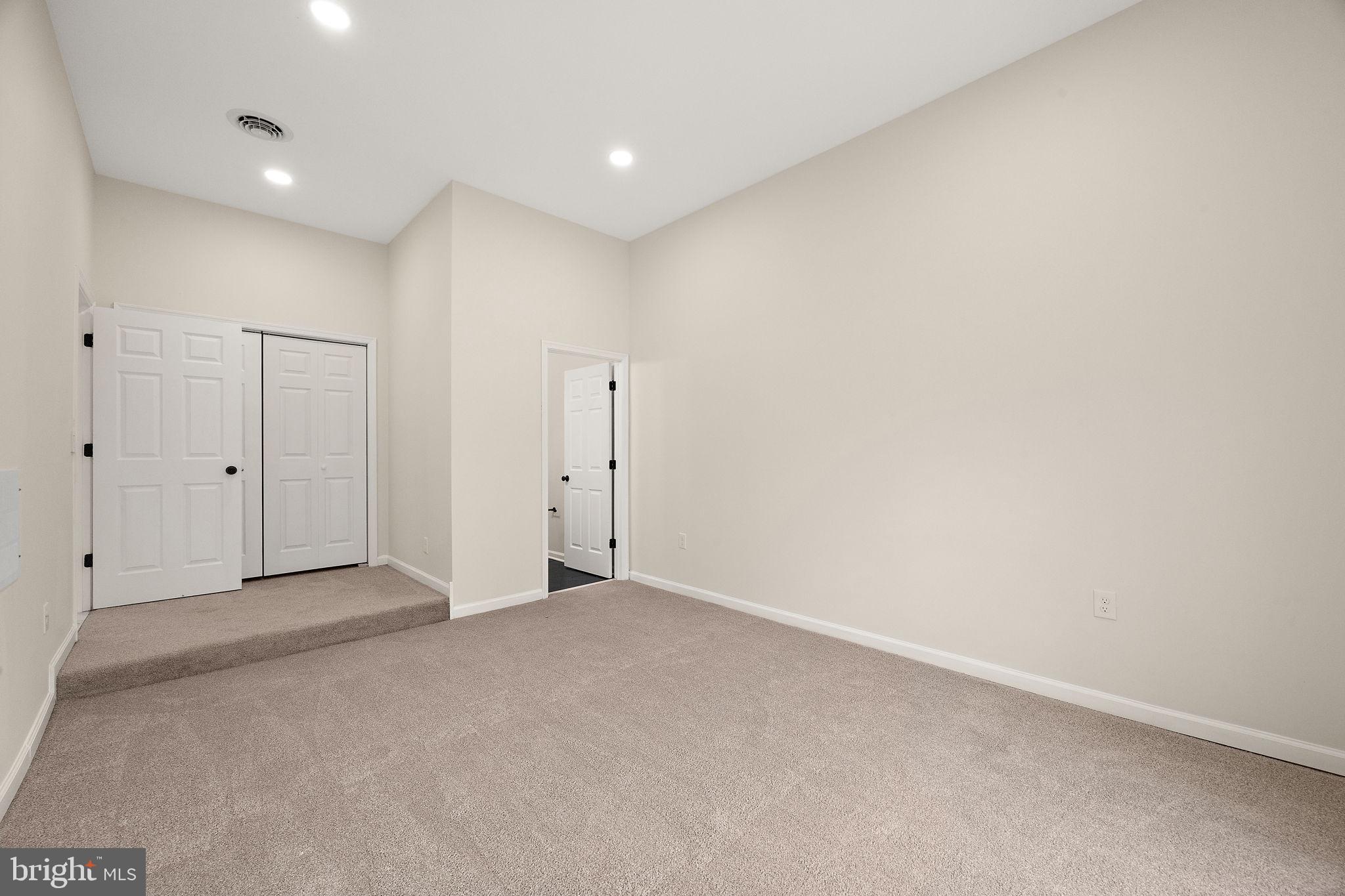 BROOKDALE HGTS - Residential