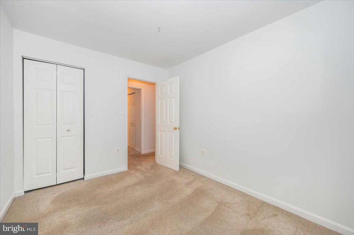 TINKERS CREEK - Residential