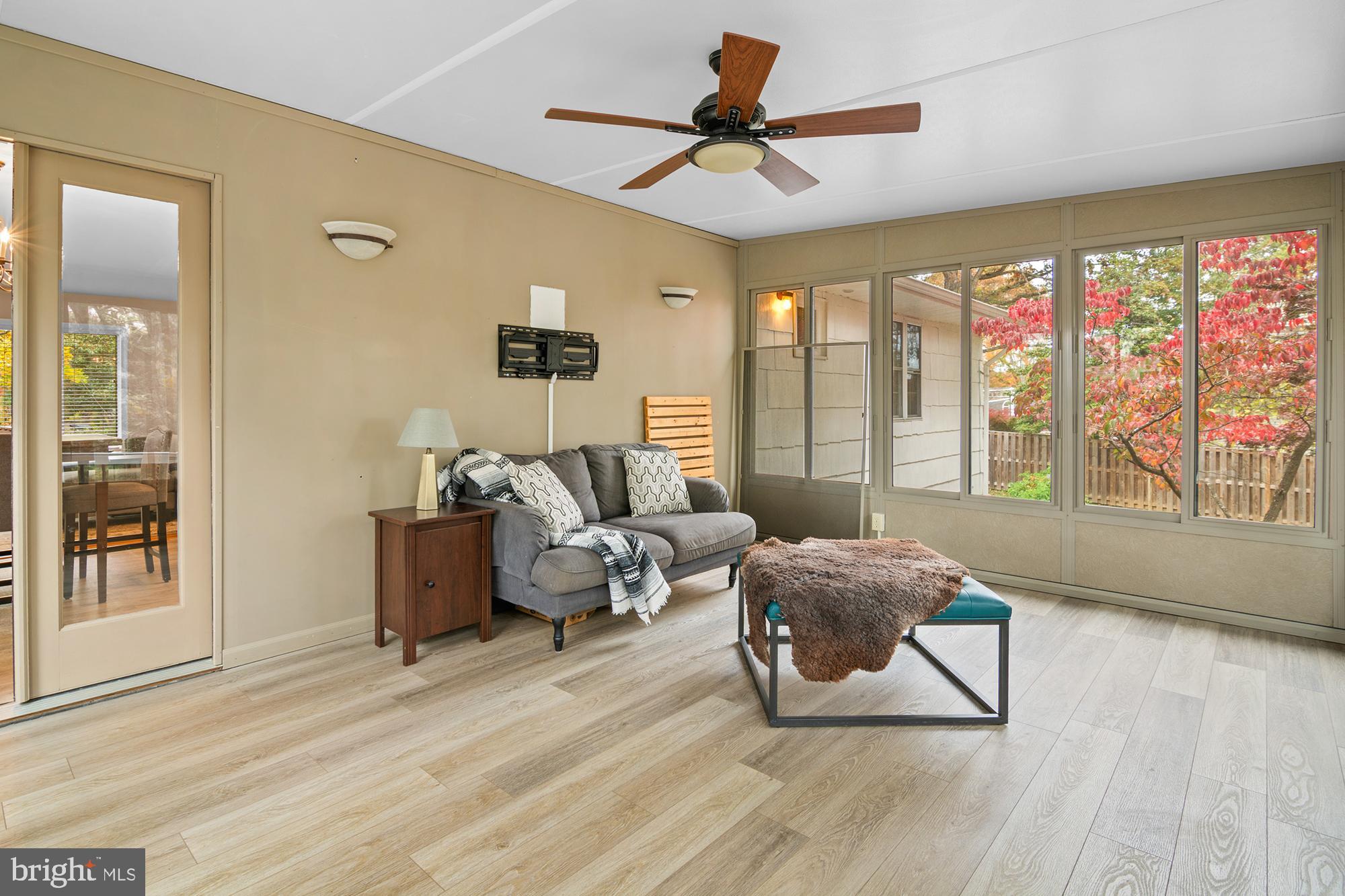 GLEN ISLE - Residential