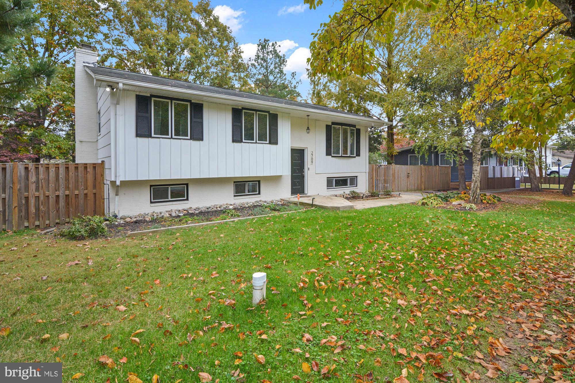 GLEN ISLE - Residential