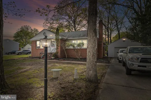 1000 Cayer Drive, Glen Burnie, MD MLS: MDAA2113404