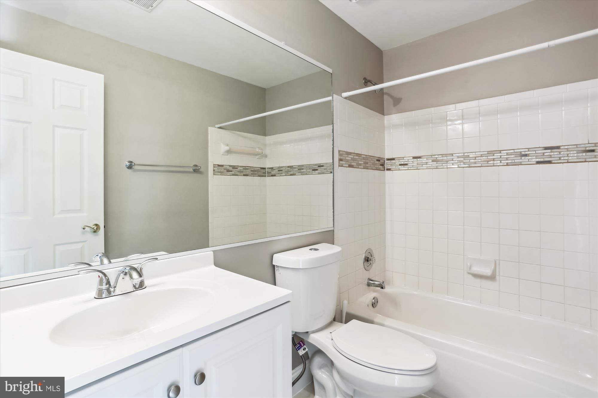 KEMP MILL - Residential