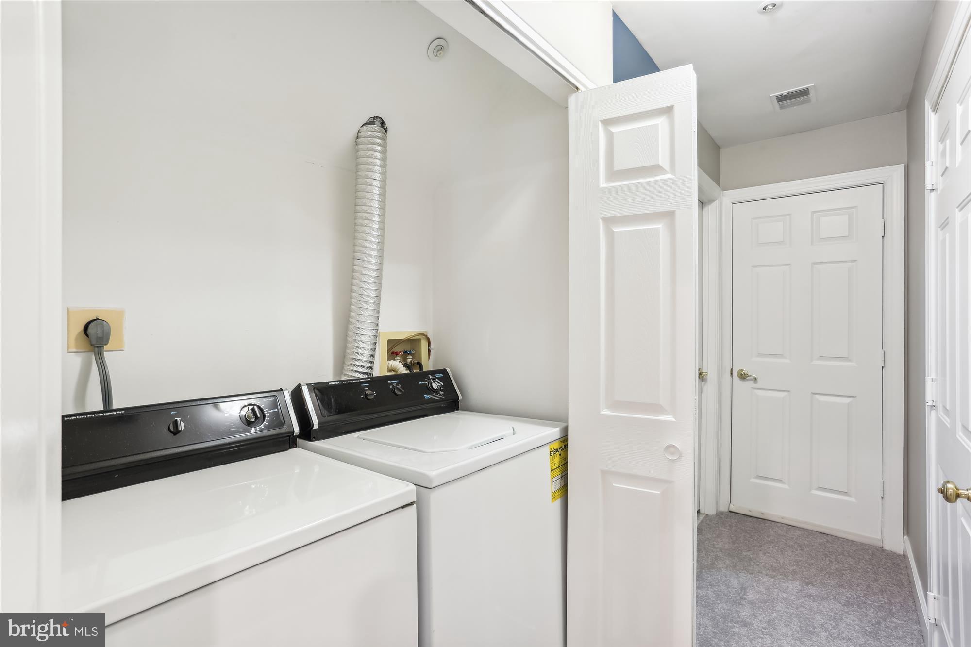 KEMP MILL - Residential