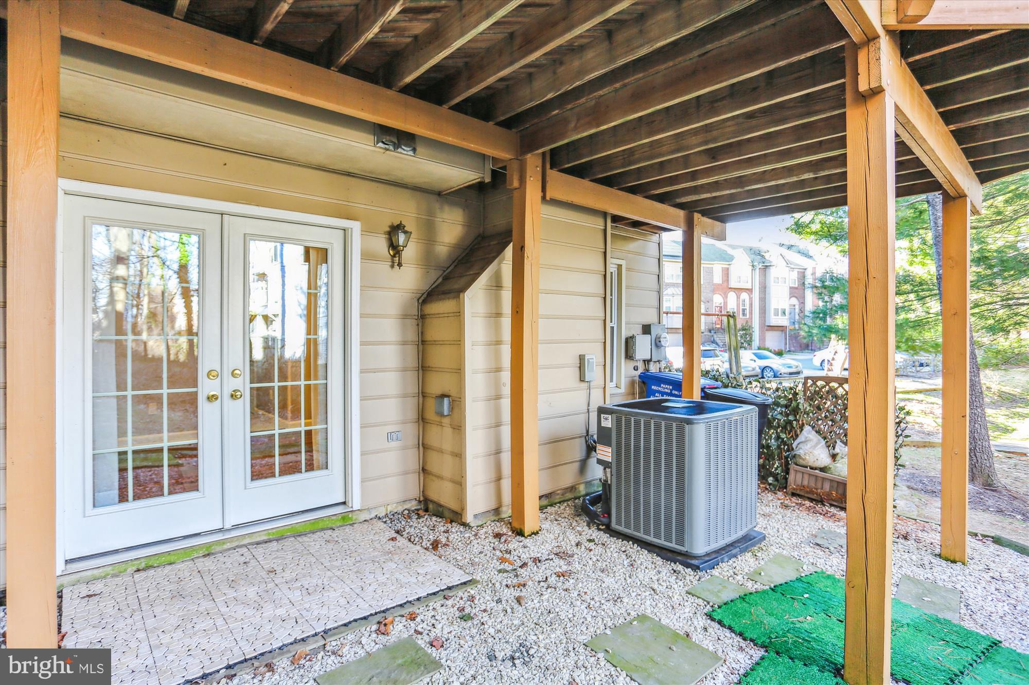 KEMP MILL - Residential