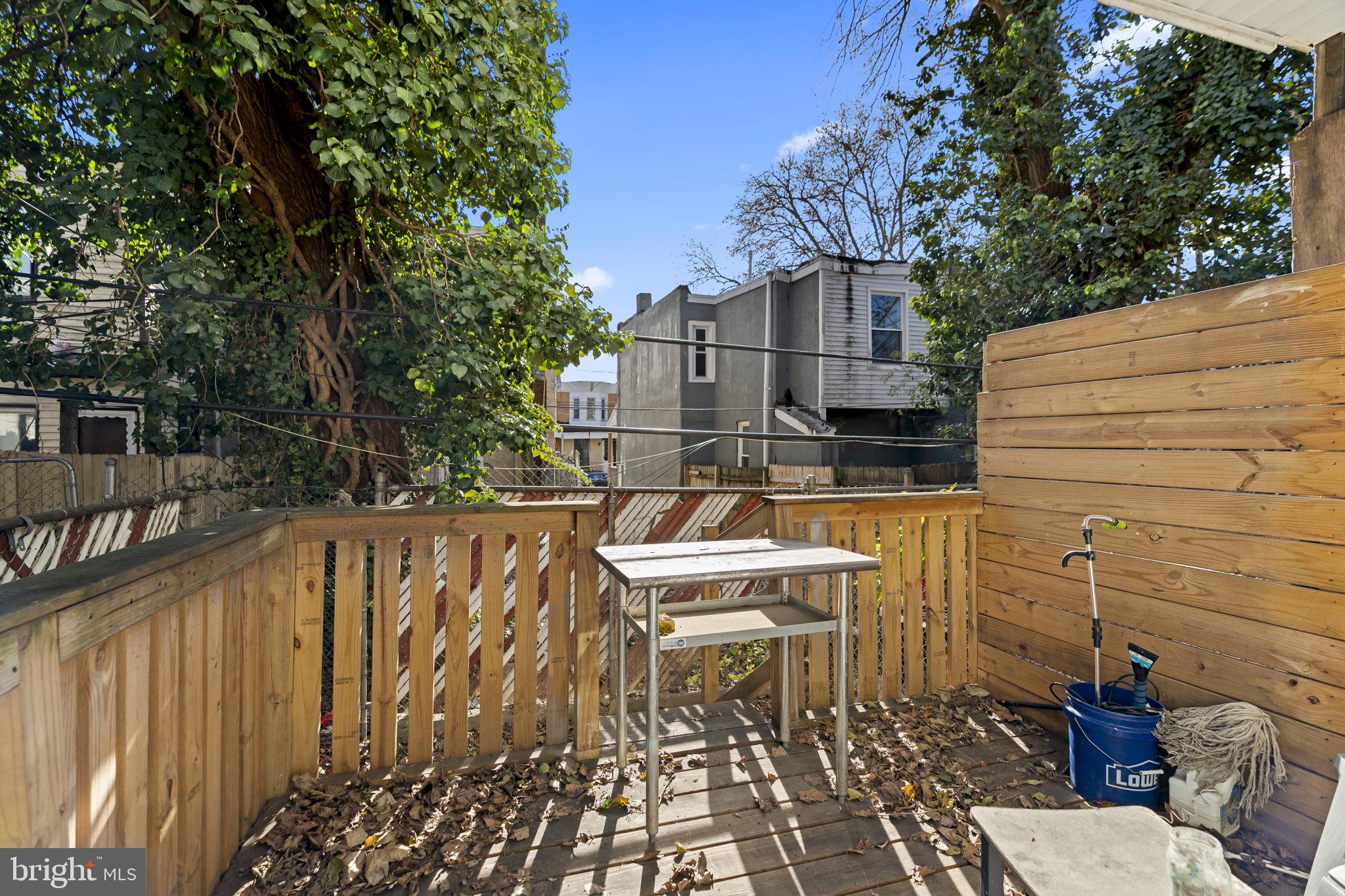 WEST PHILADELPHIA - Residential