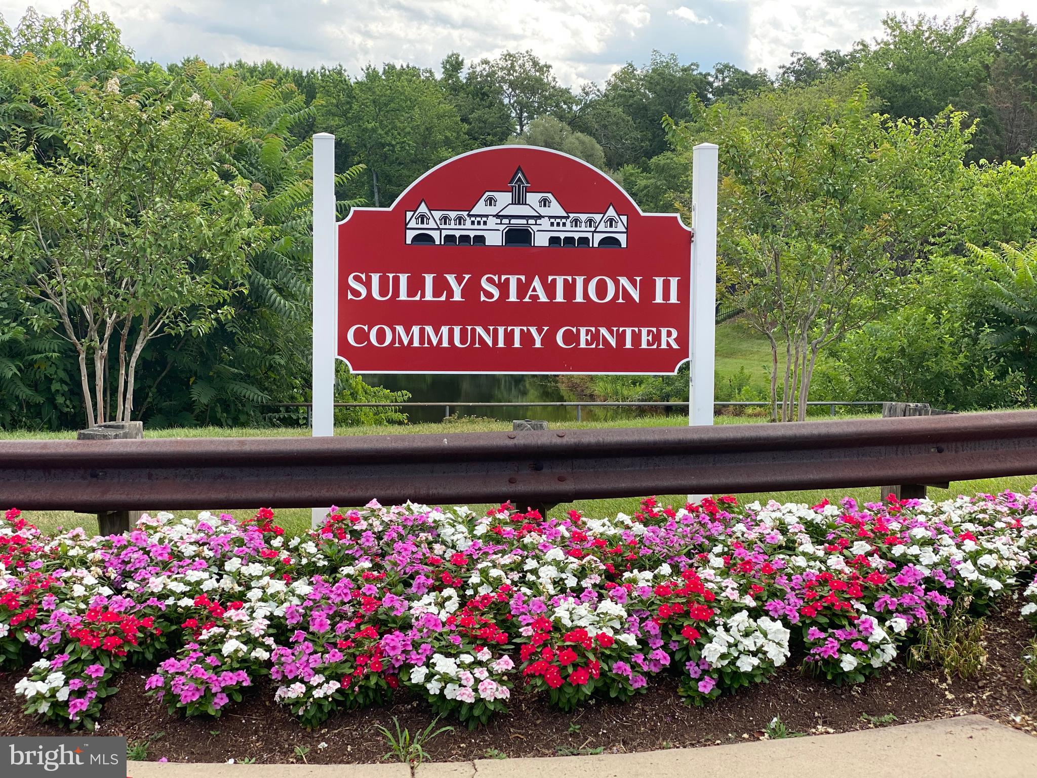 LIFESTYLE AT SULLY STATION - Residential