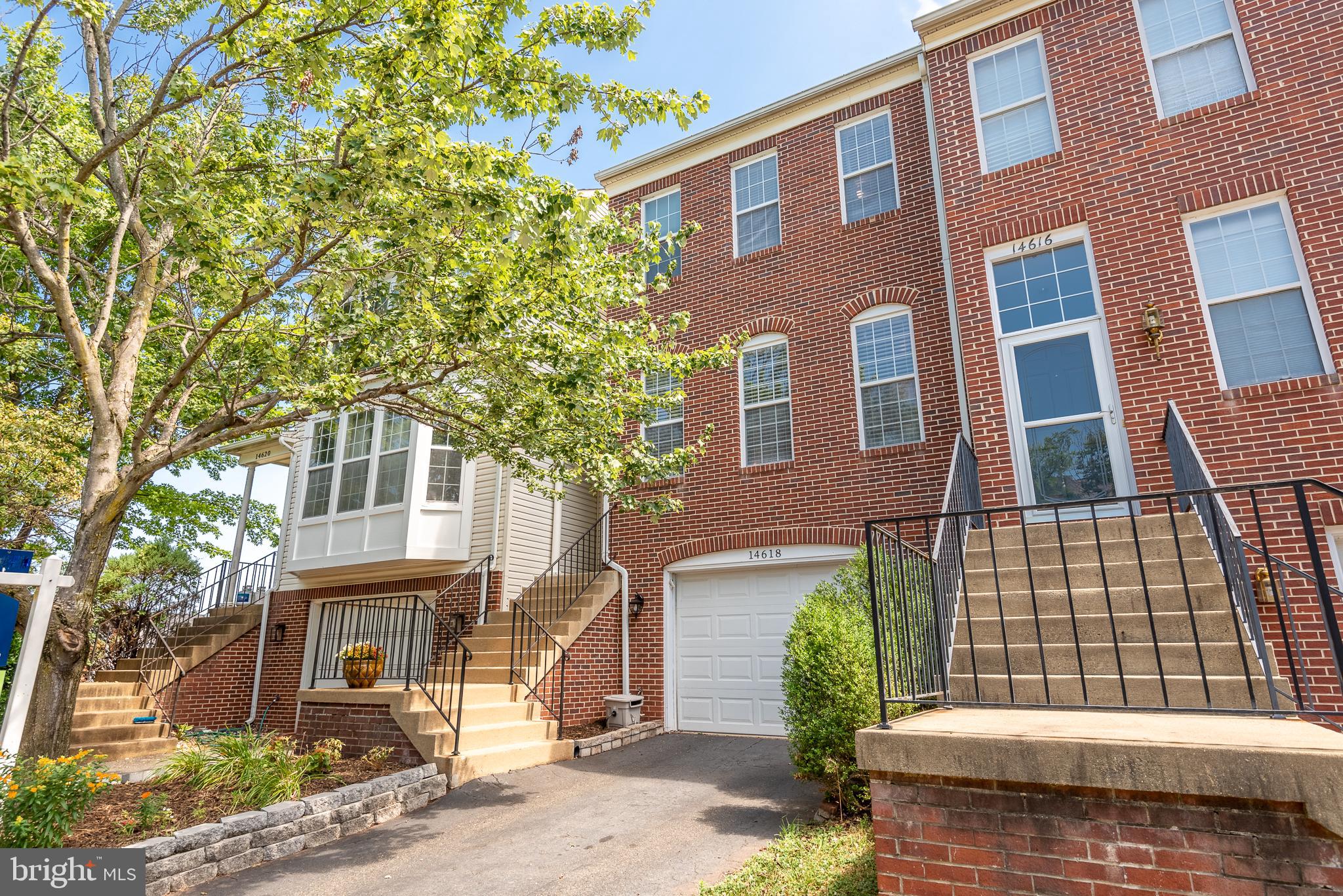 LIFESTYLE AT SULLY STATION - Residential